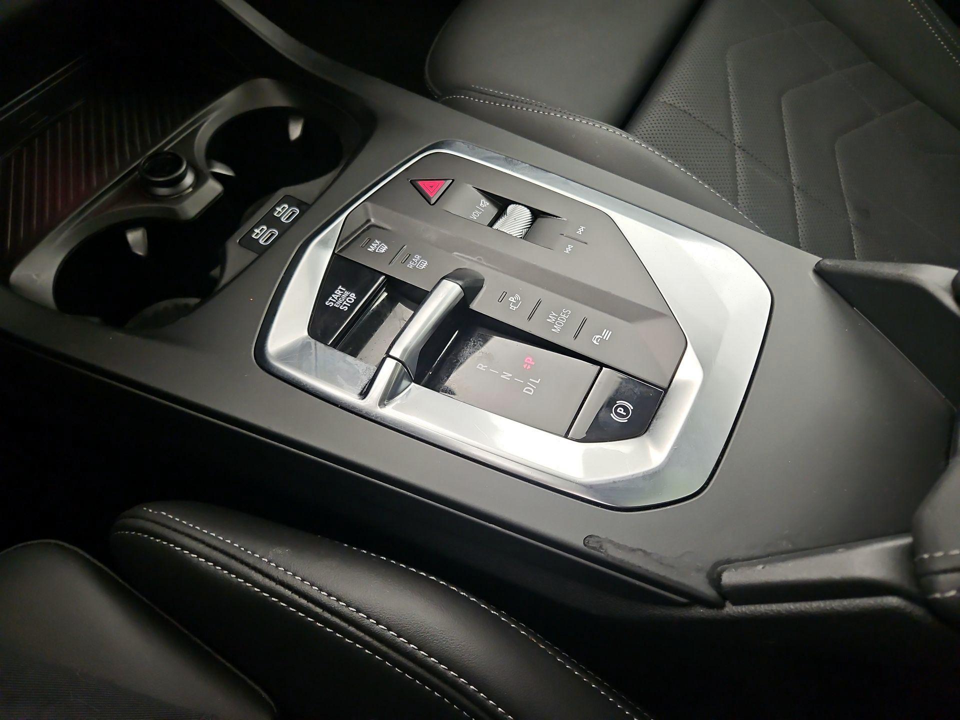 Thumbnail: 2025 BMW 2 Series - 18