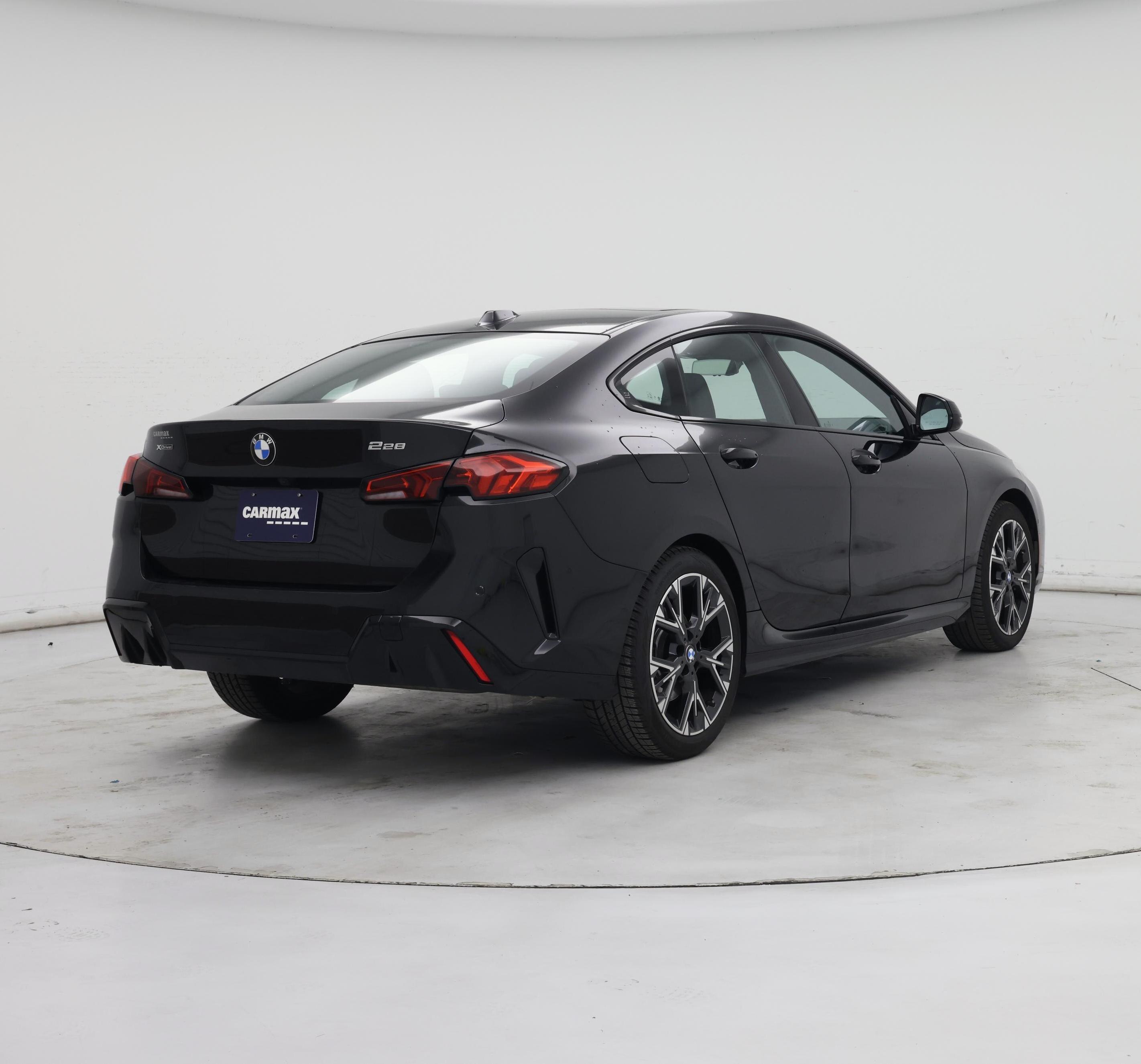 Thumbnail: 2025 BMW 2 Series - 8