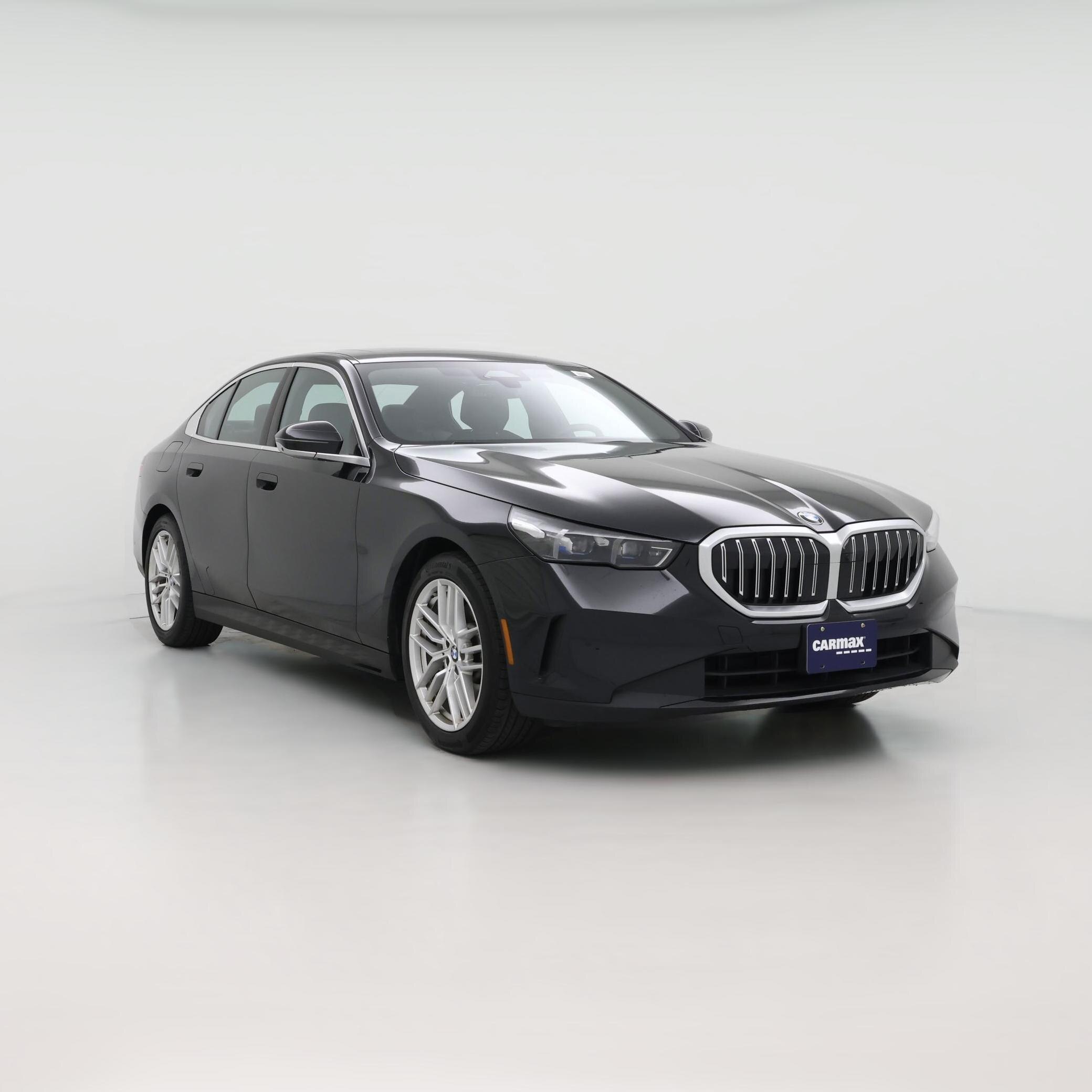 Thumbnail: 2025 BMW 5 Series - 1