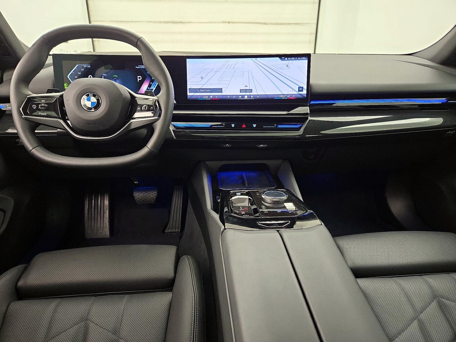 Thumbnail: 2025 BMW 5 Series - 9