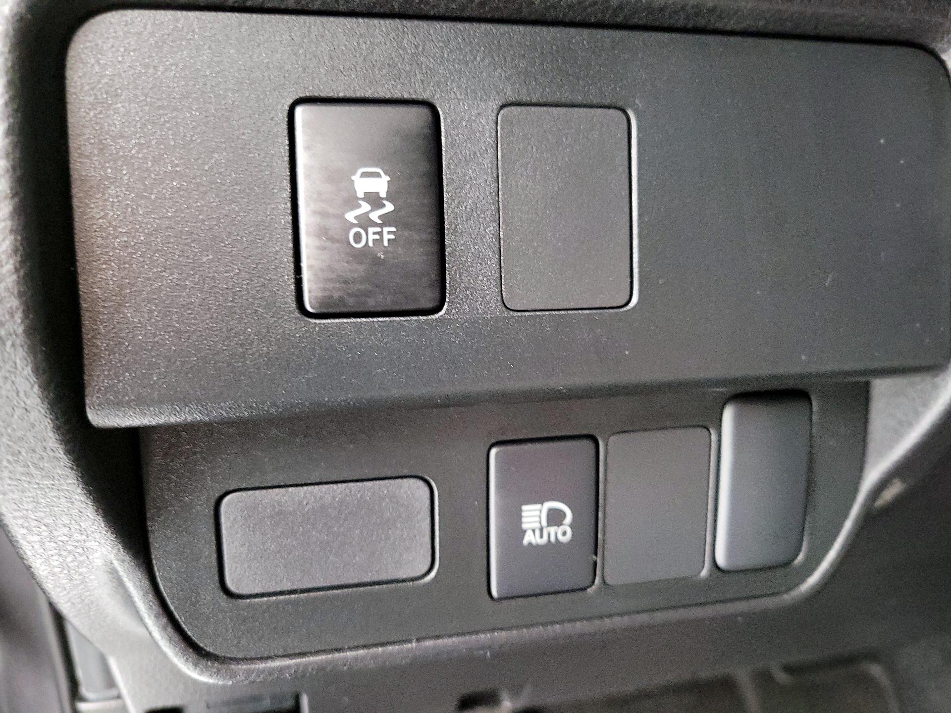 Thumbnail: 2023 Toyota Tacoma - 13