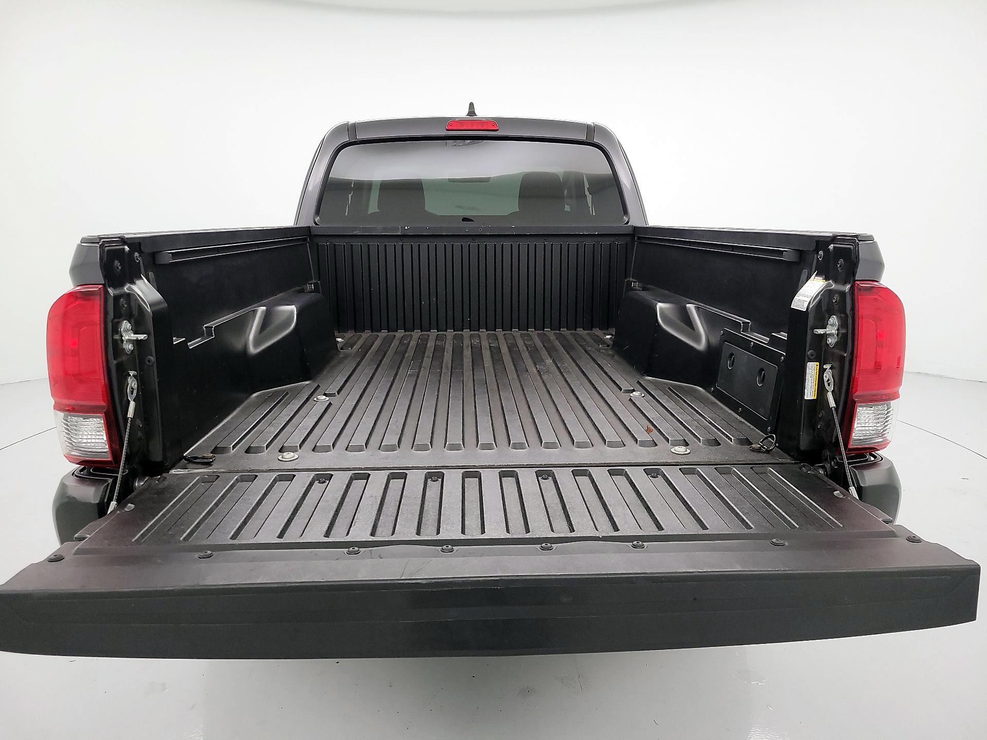 Thumbnail: 2023 Toyota Tacoma - 20