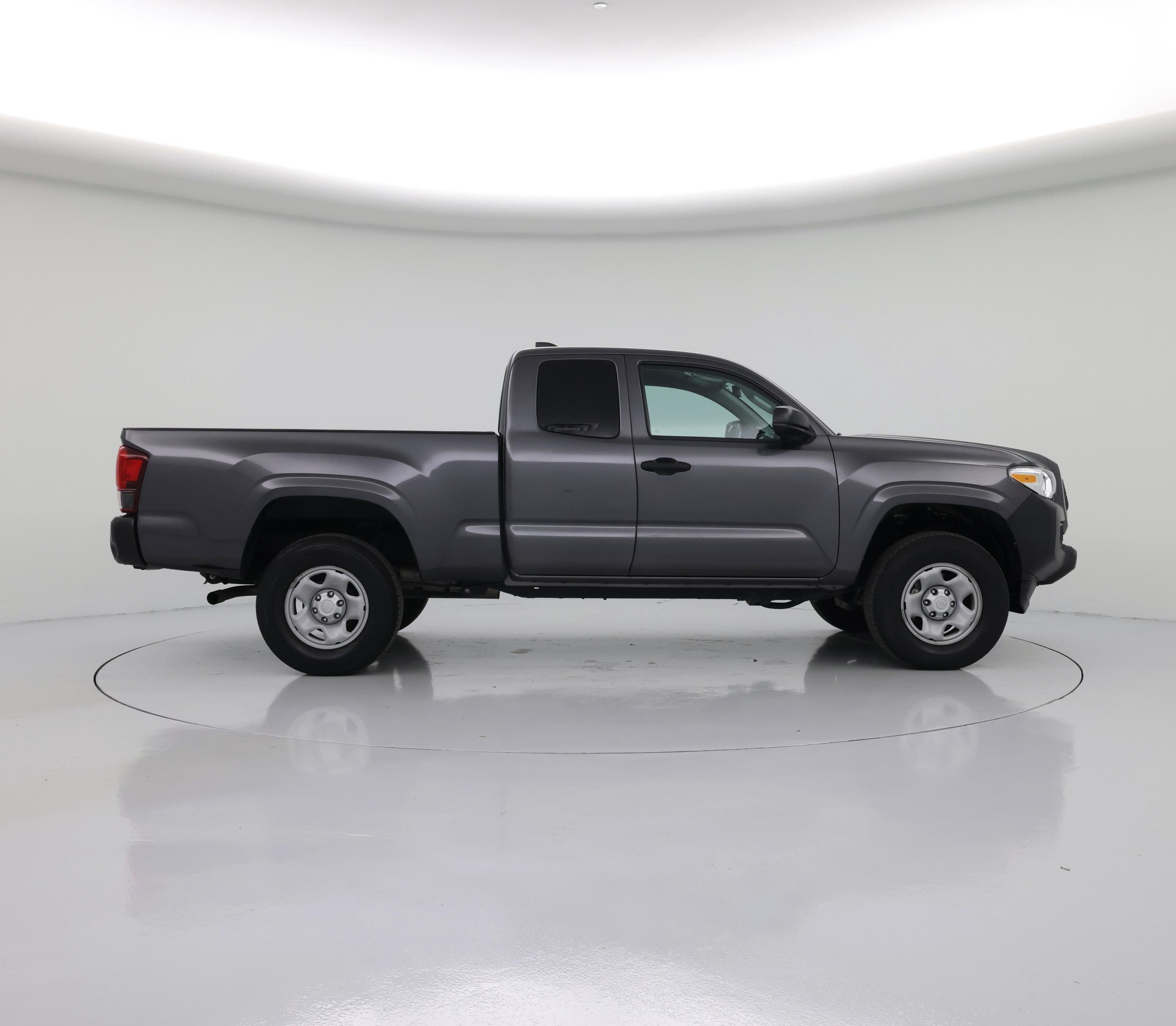 Thumbnail: 2023 Toyota Tacoma - 7