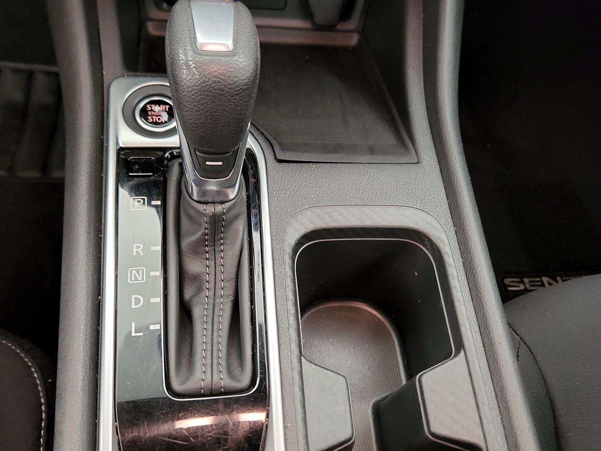 Thumbnail: 2024 Nissan Sentra - 17