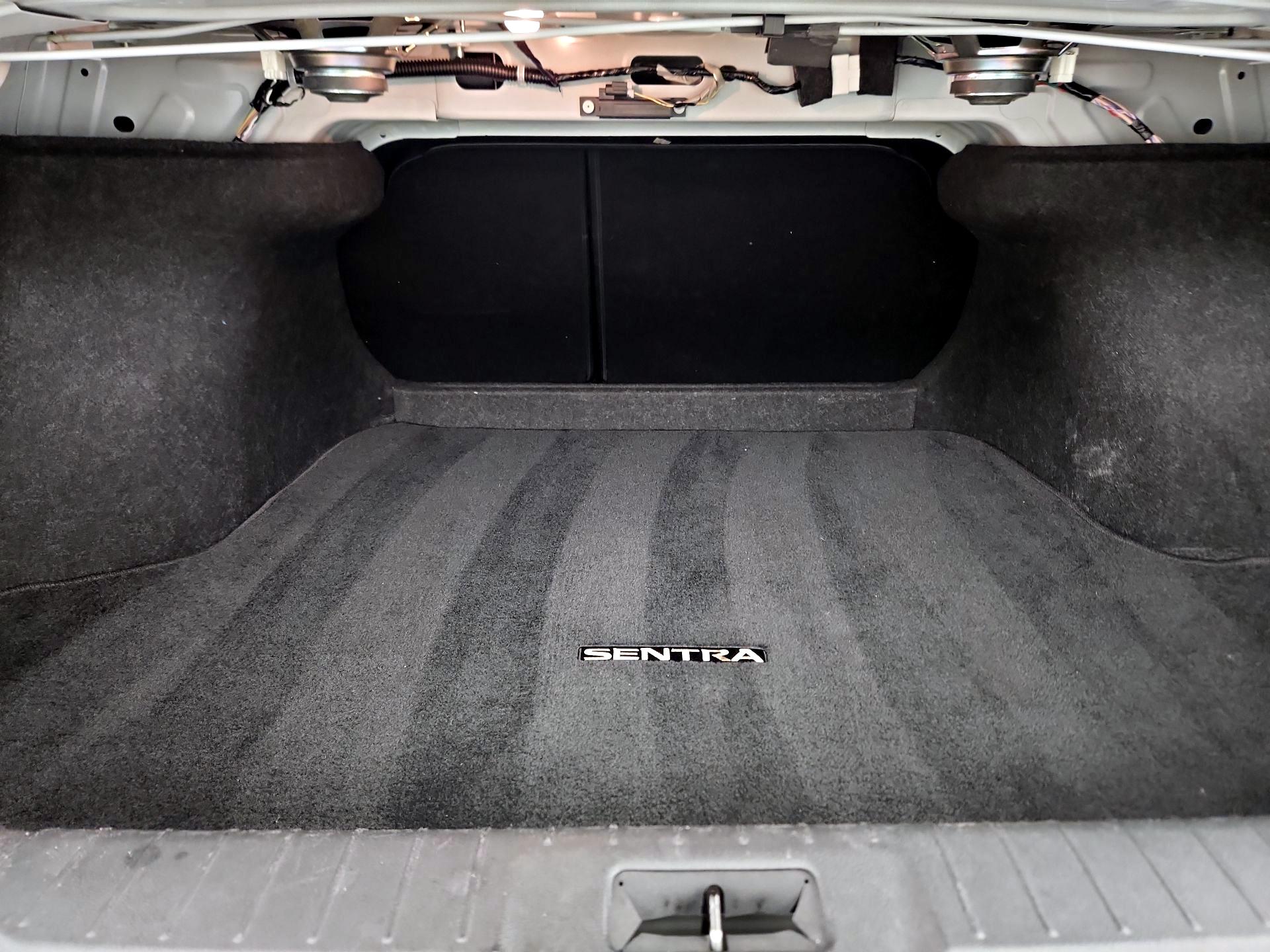 Thumbnail: 2024 Nissan Sentra - 20