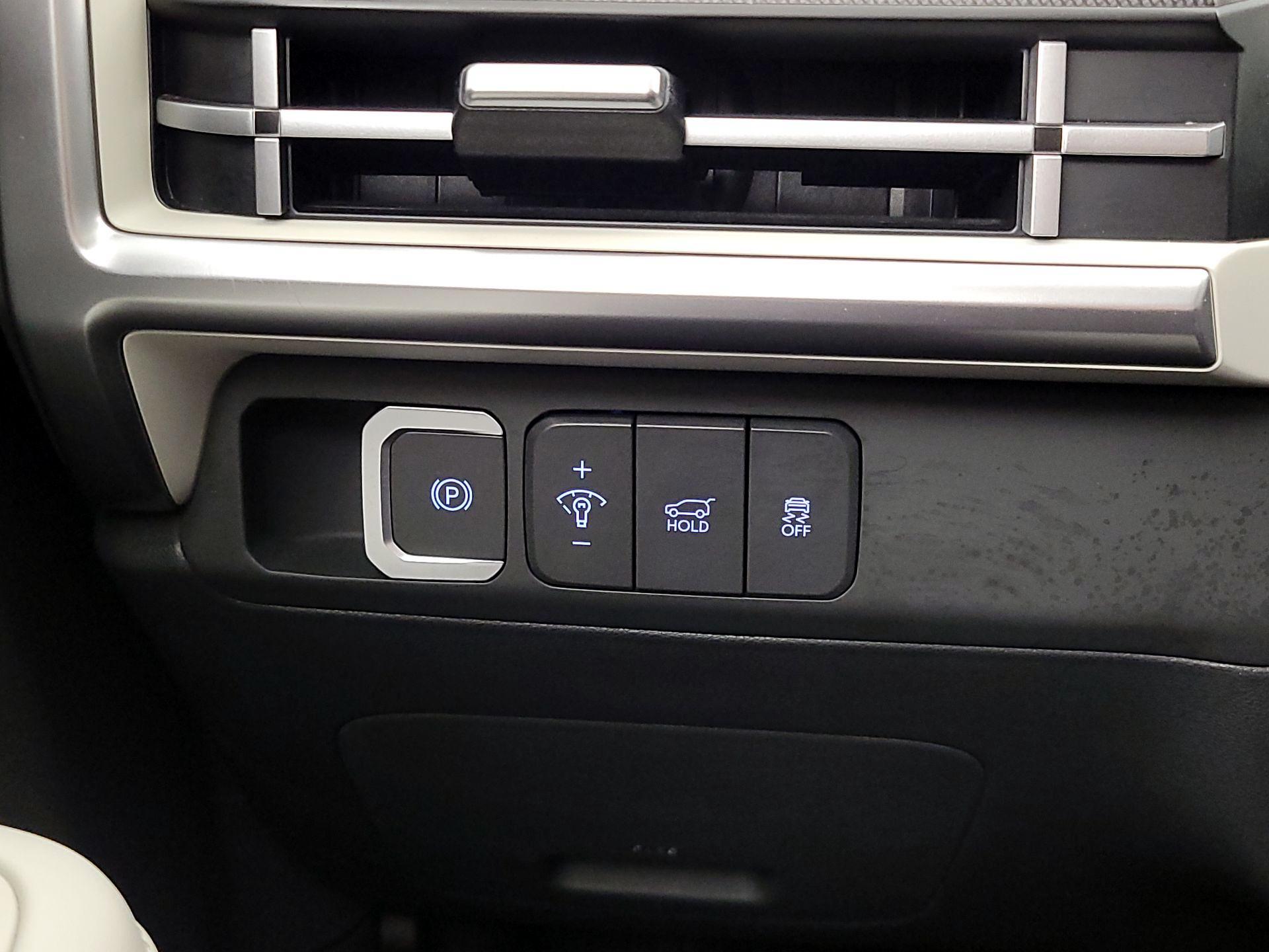 Thumbnail: 2025 Hyundai Santa Fe - 11