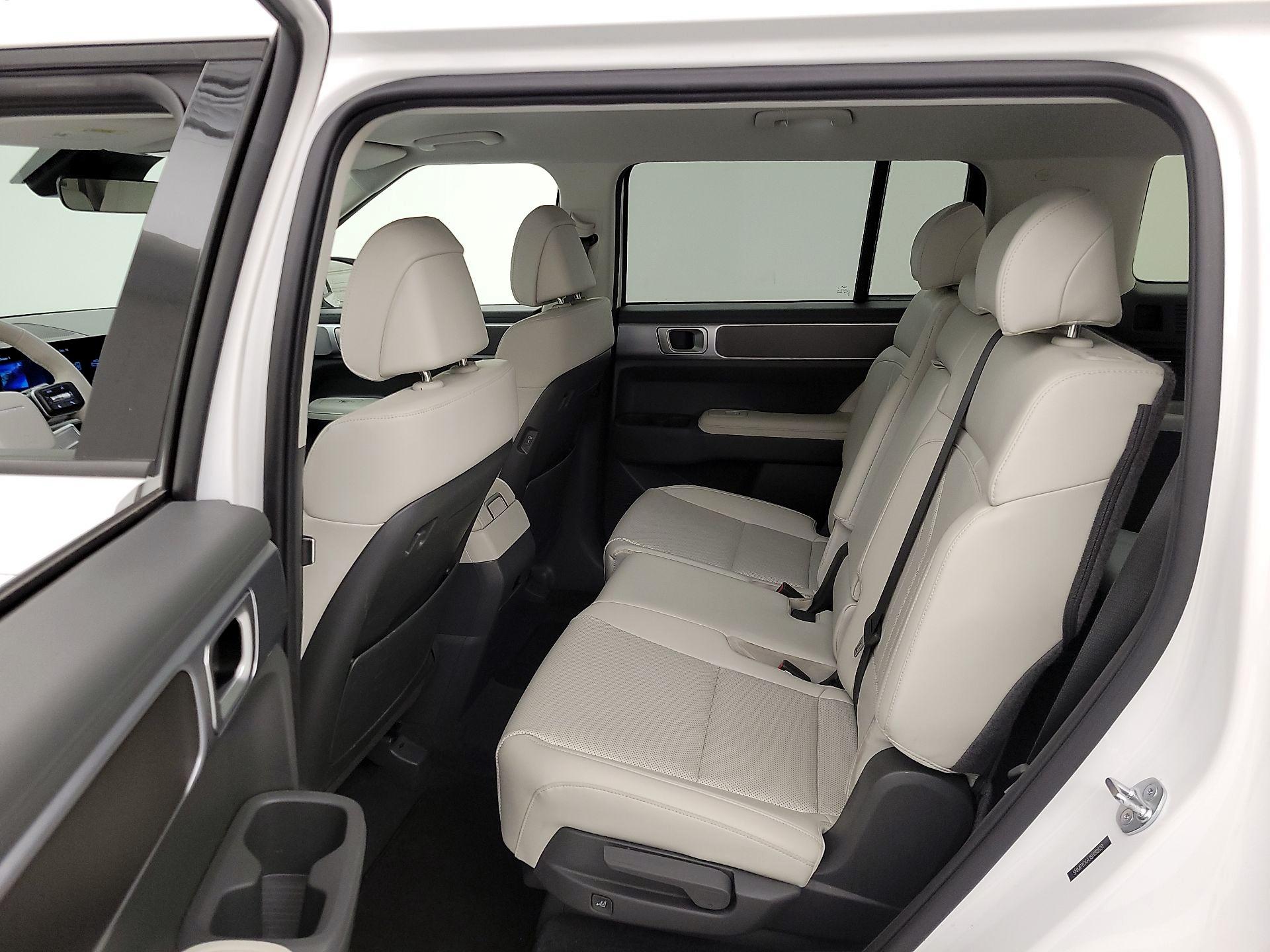 Thumbnail: 2025 Hyundai Santa Fe - 17