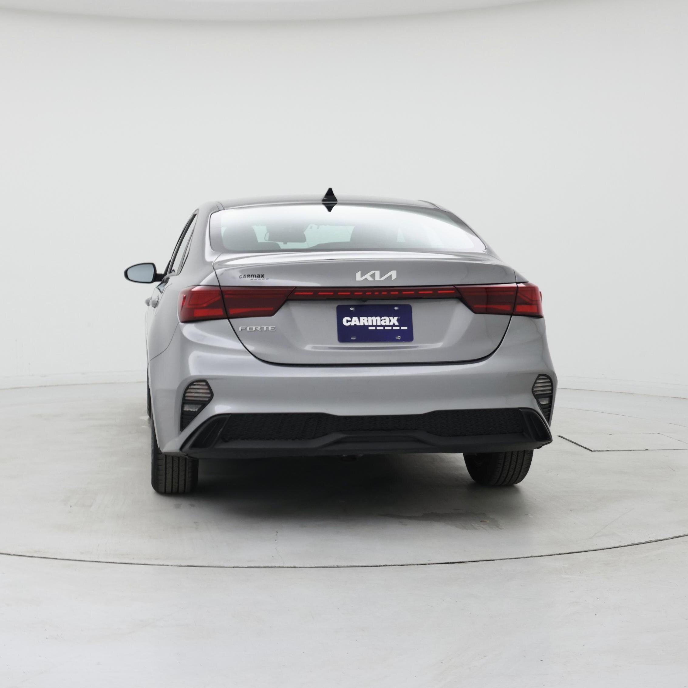 Thumbnail: 2024 Kia Forte - 6