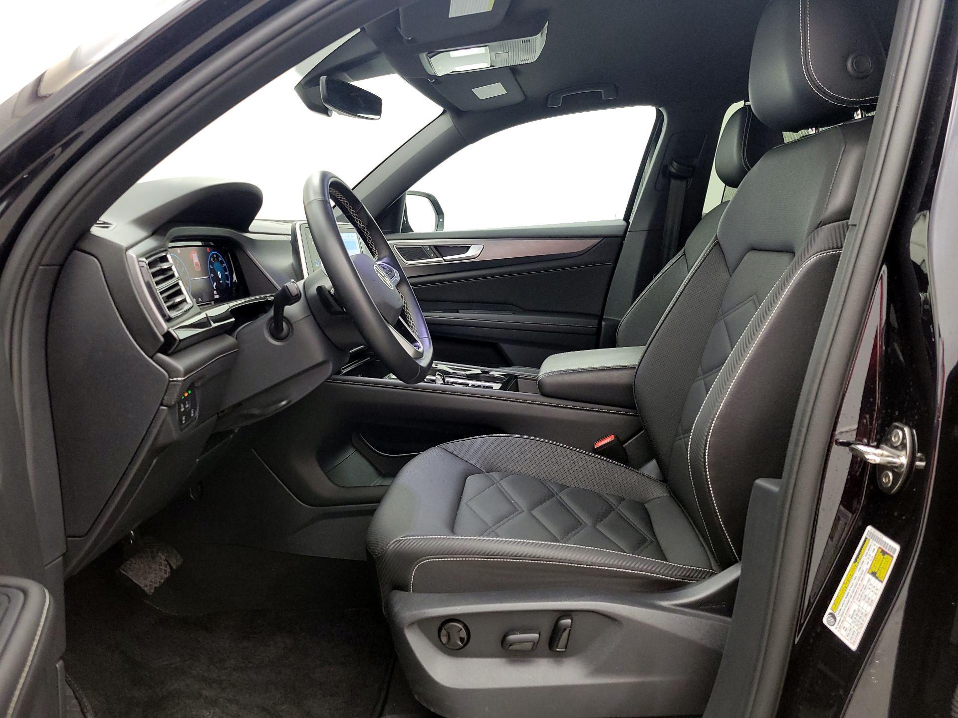 Thumbnail: 2025 Volkswagen Atlas - 11