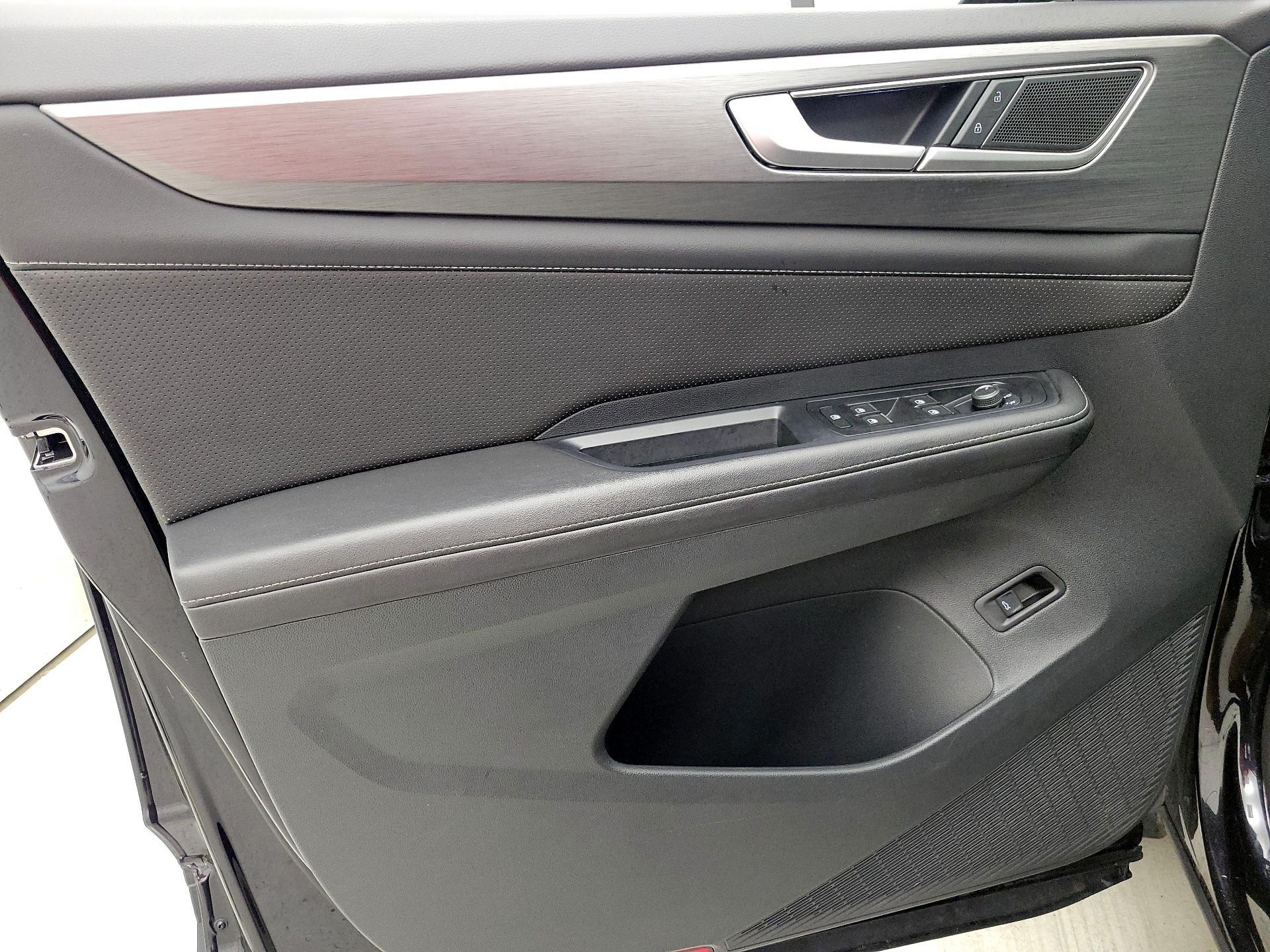 Thumbnail: 2025 Volkswagen Atlas - 12