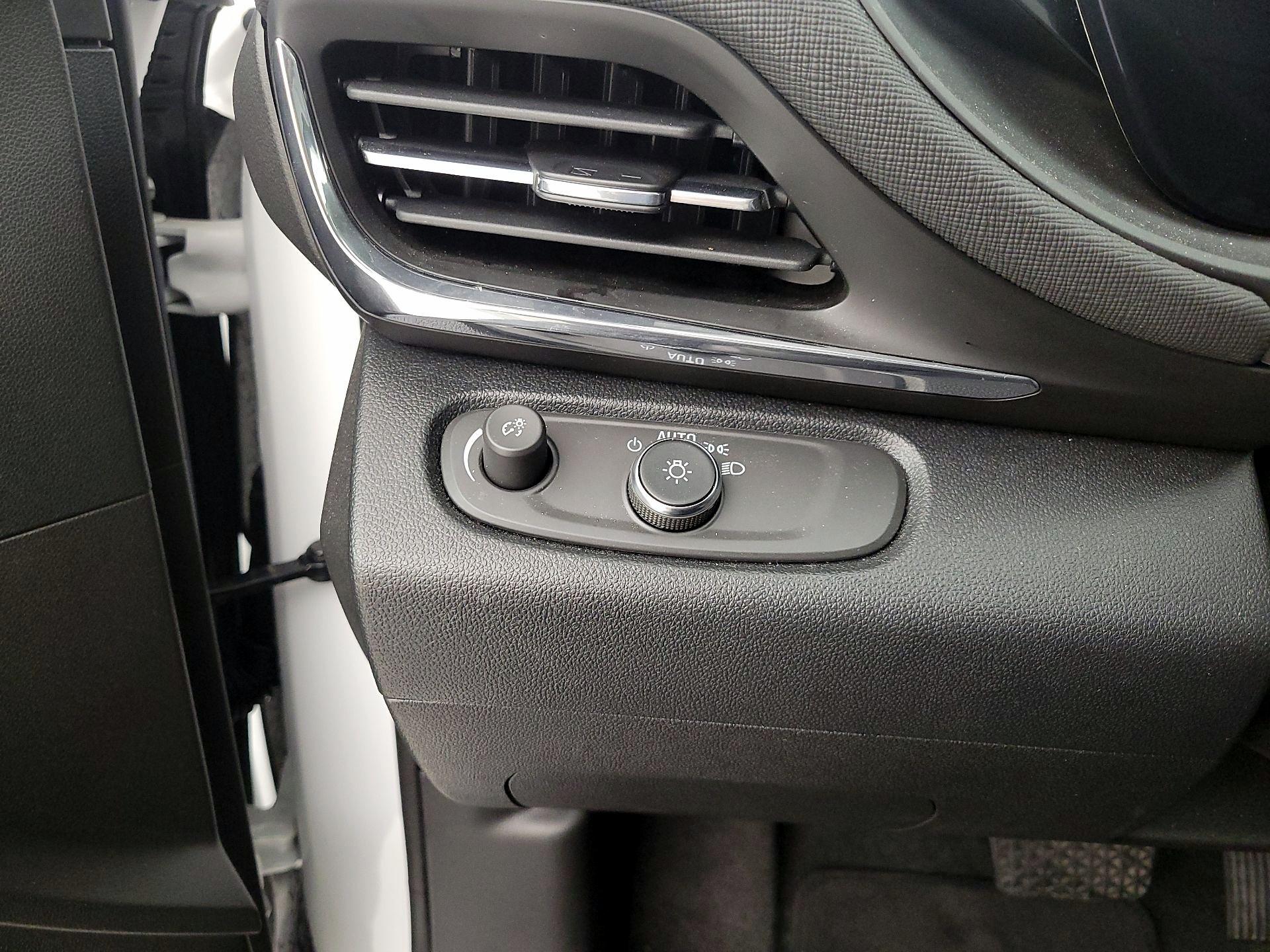 Thumbnail: 2025 Buick Envista - 11