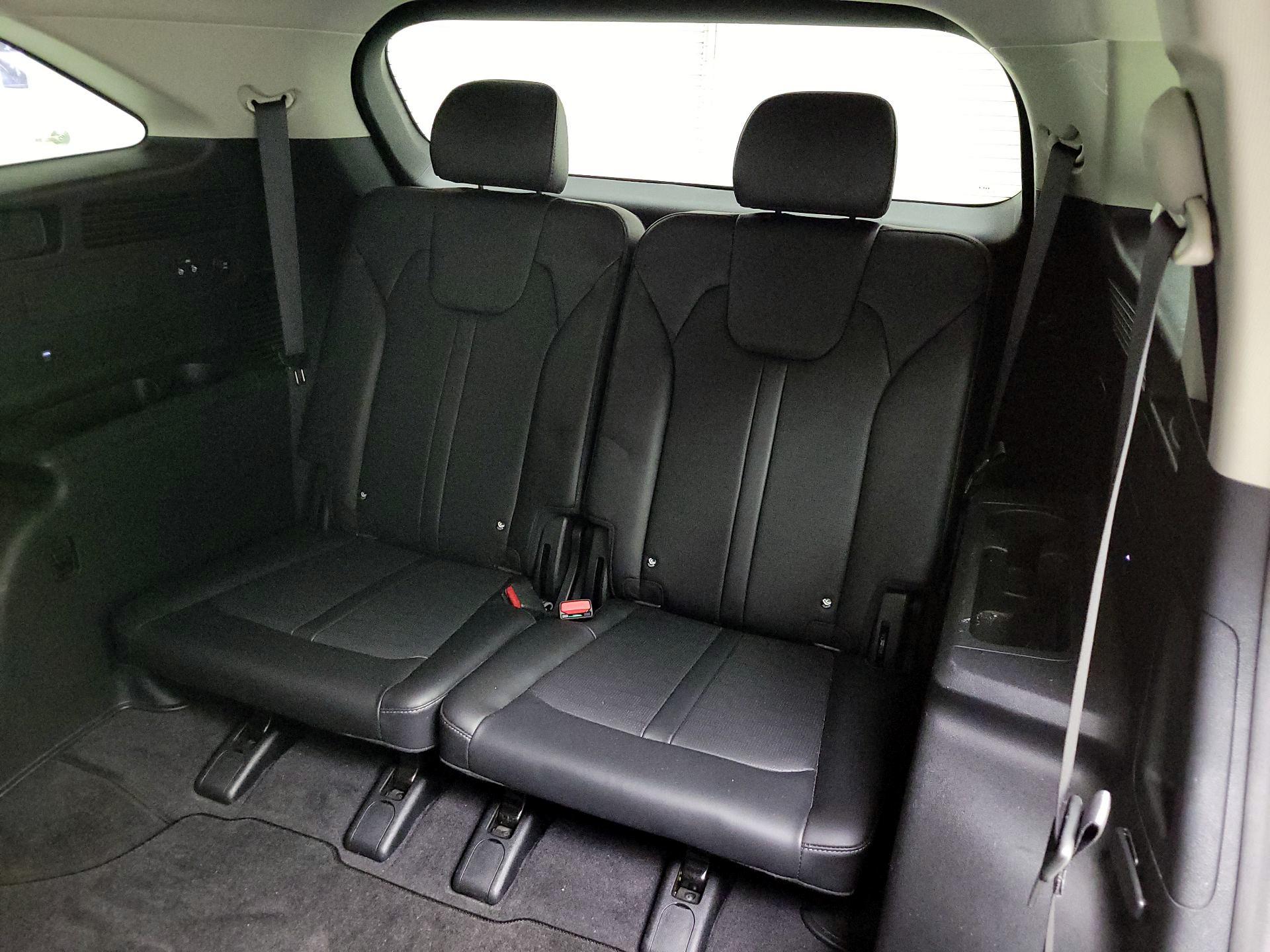 Thumbnail: 2024 Kia Sorento - 19