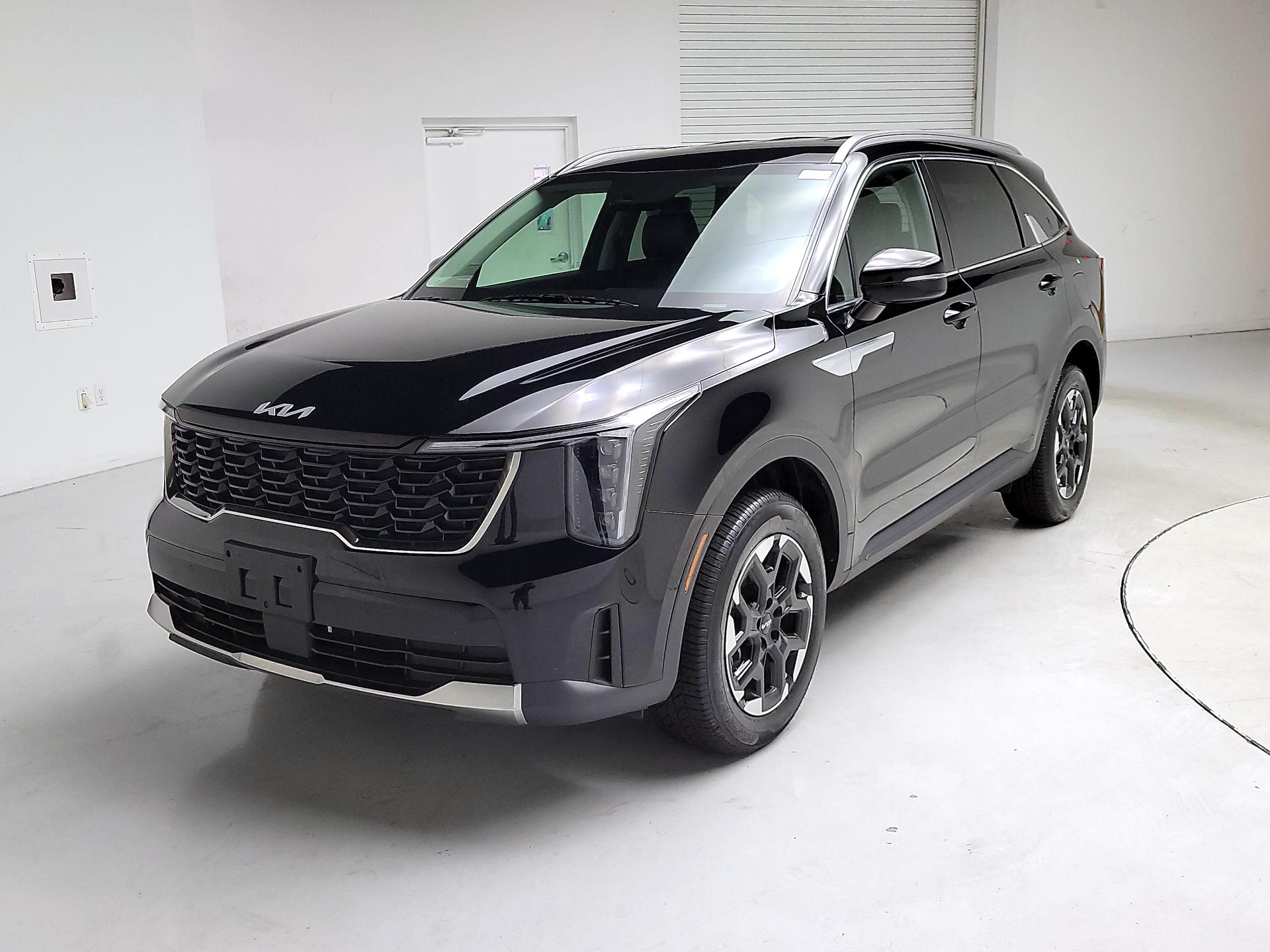 Thumbnail: 2024 Kia Sorento - 3