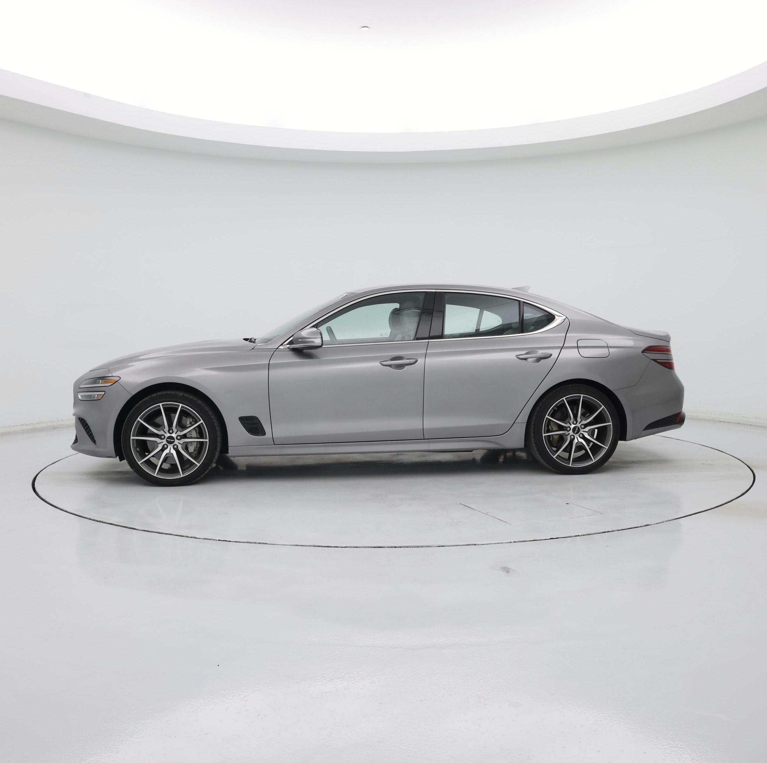 Thumbnail: 2025 Genesis G70 - 3