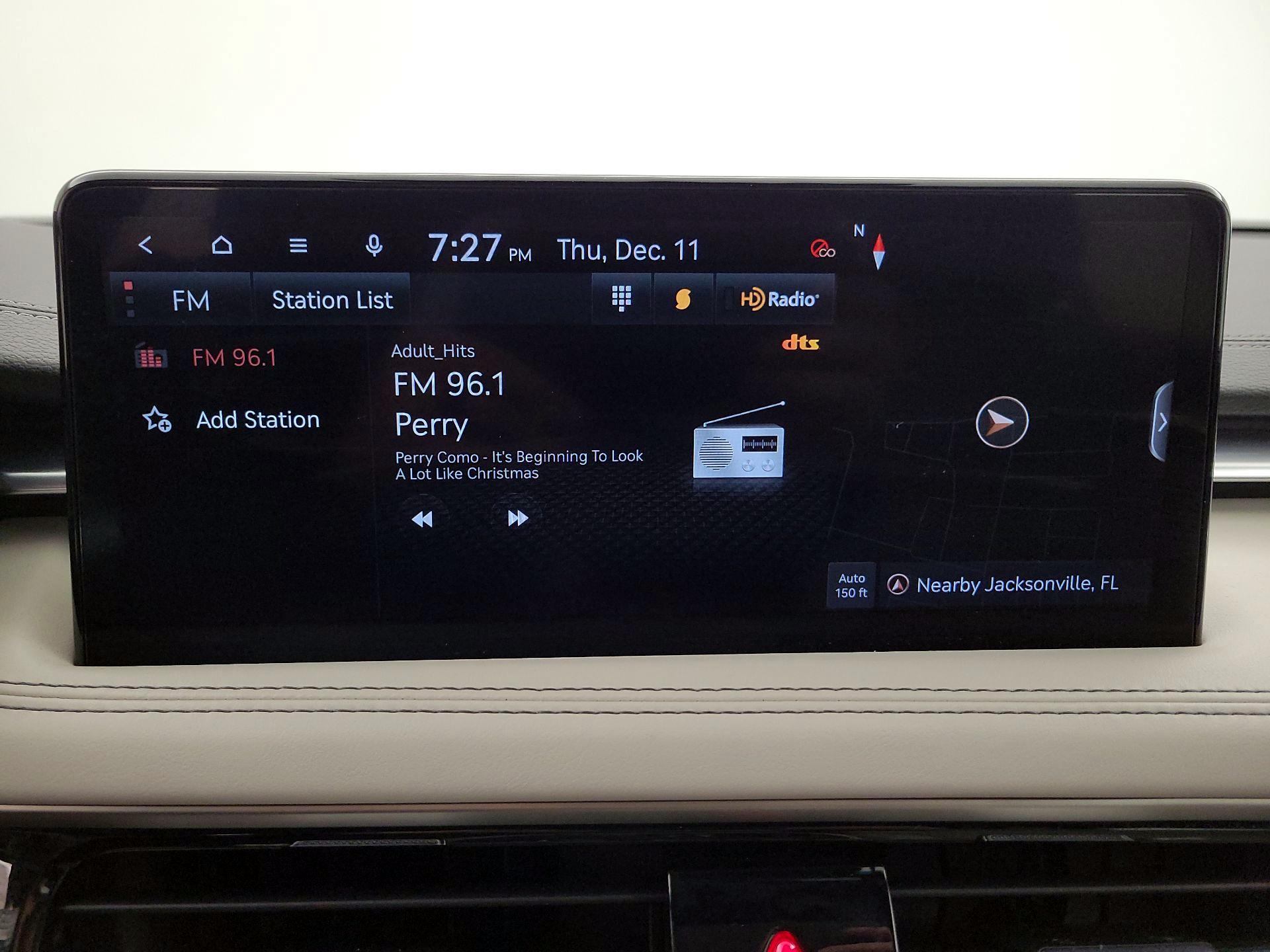 Thumbnail: 2025 Genesis G70 - 16