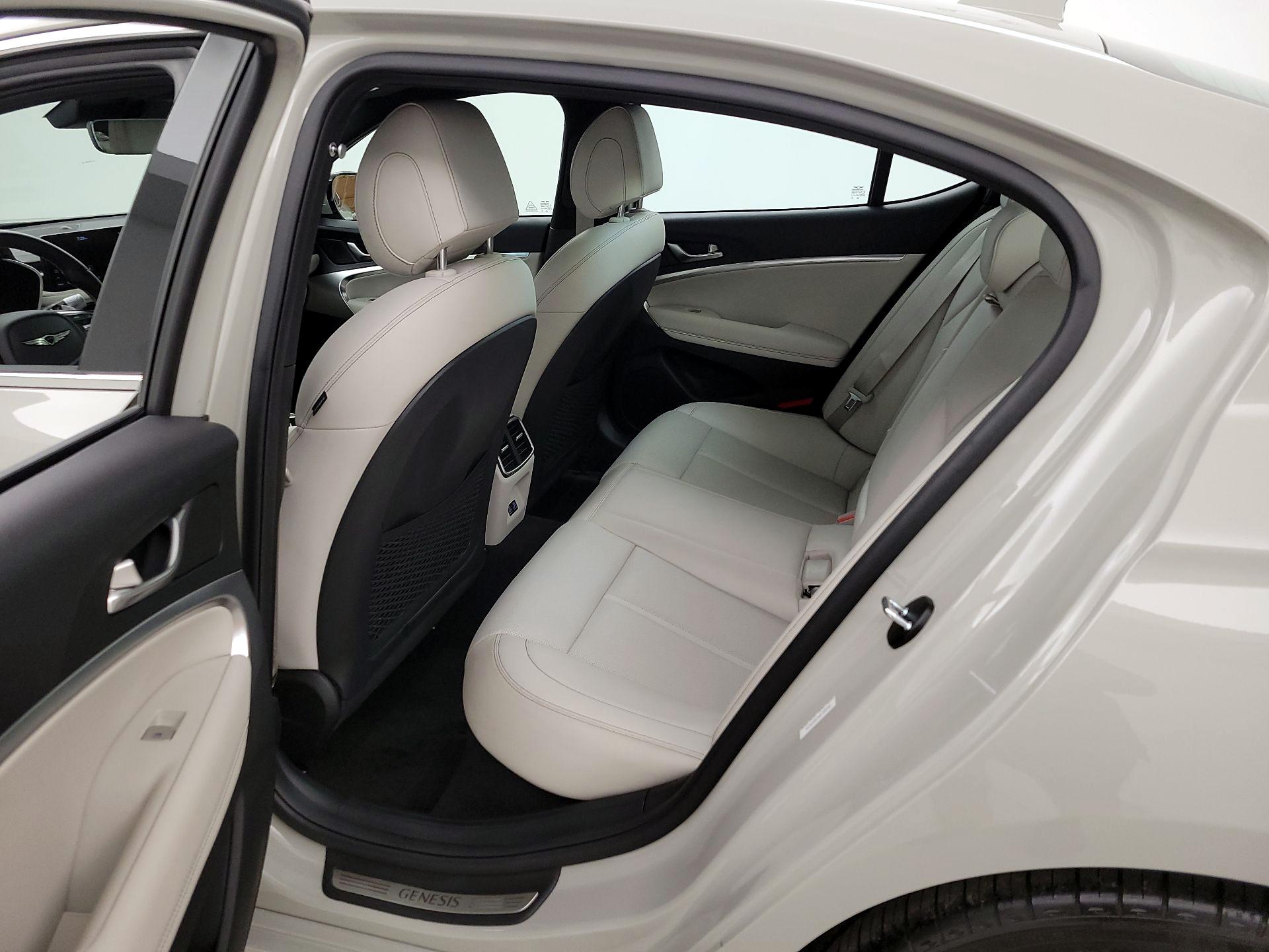 Thumbnail: 2025 Genesis G70 - 20