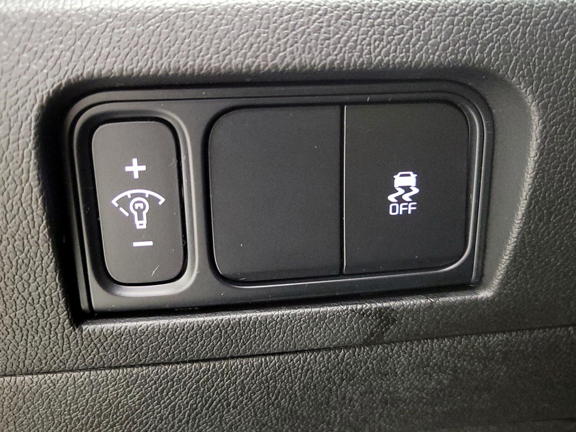 Thumbnail: 2024 Kia Sorento - 13