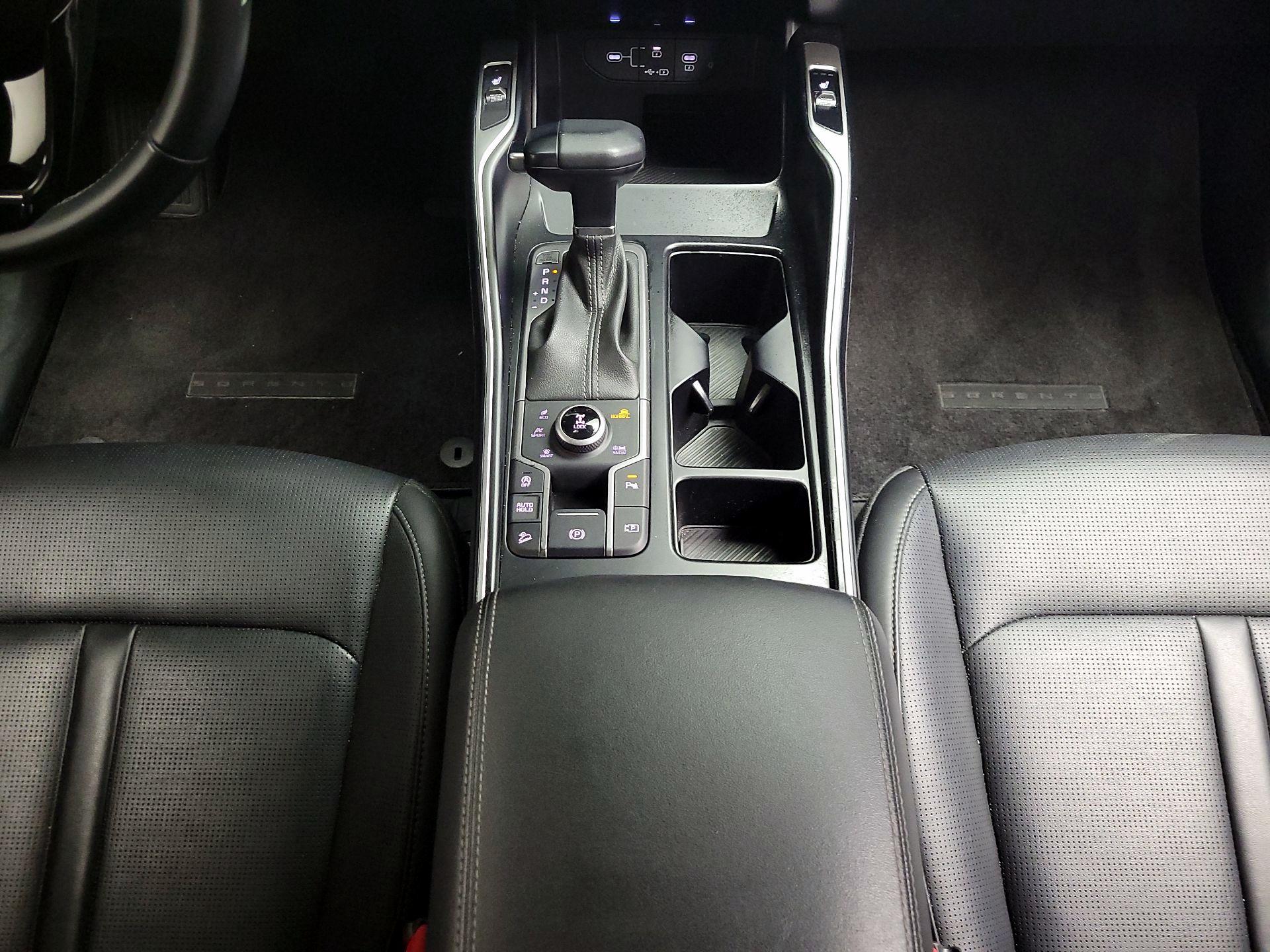 Thumbnail: 2024 Kia Sorento - 18