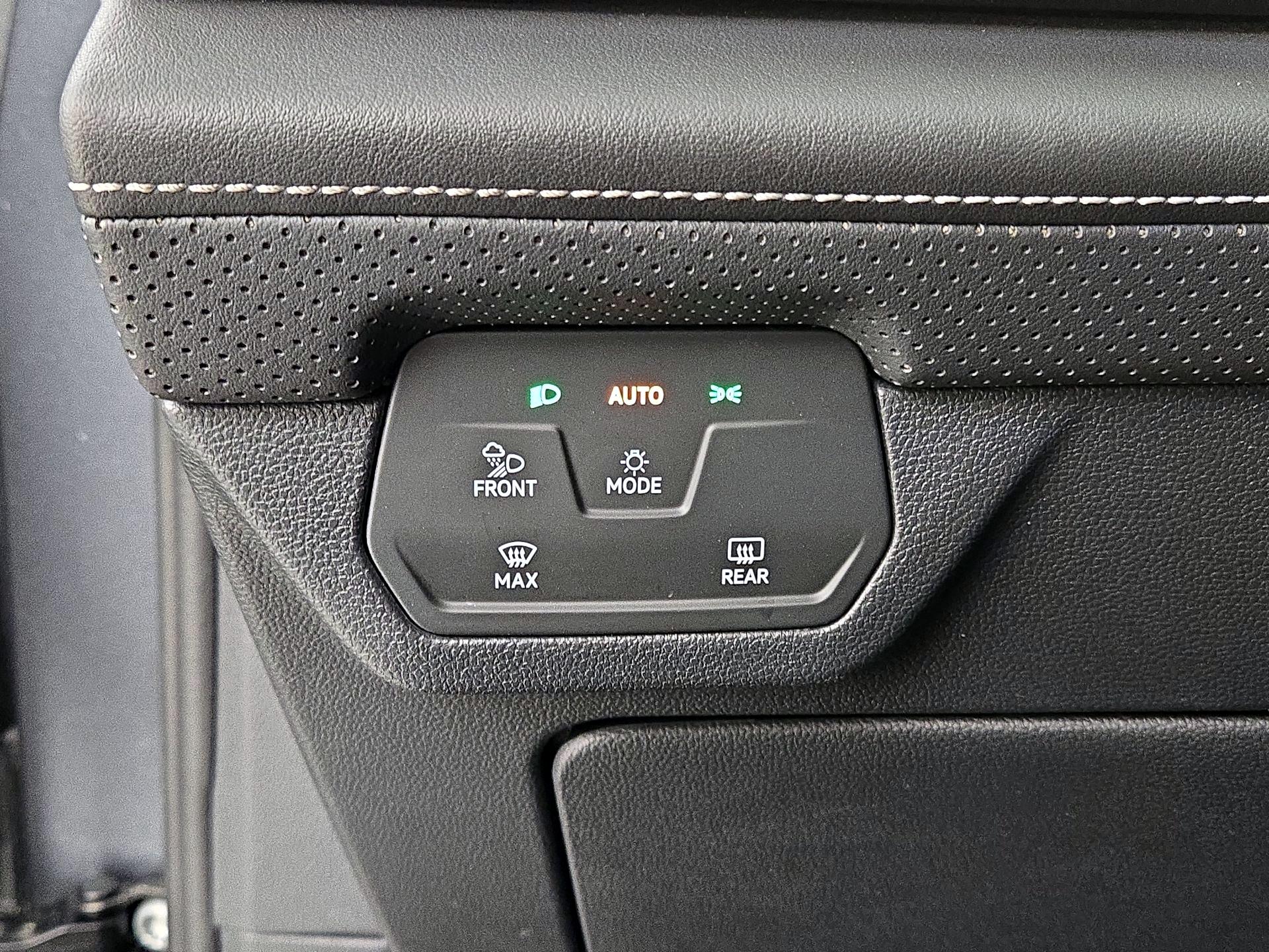 Thumbnail: 2025 Volkswagen Atlas - 13