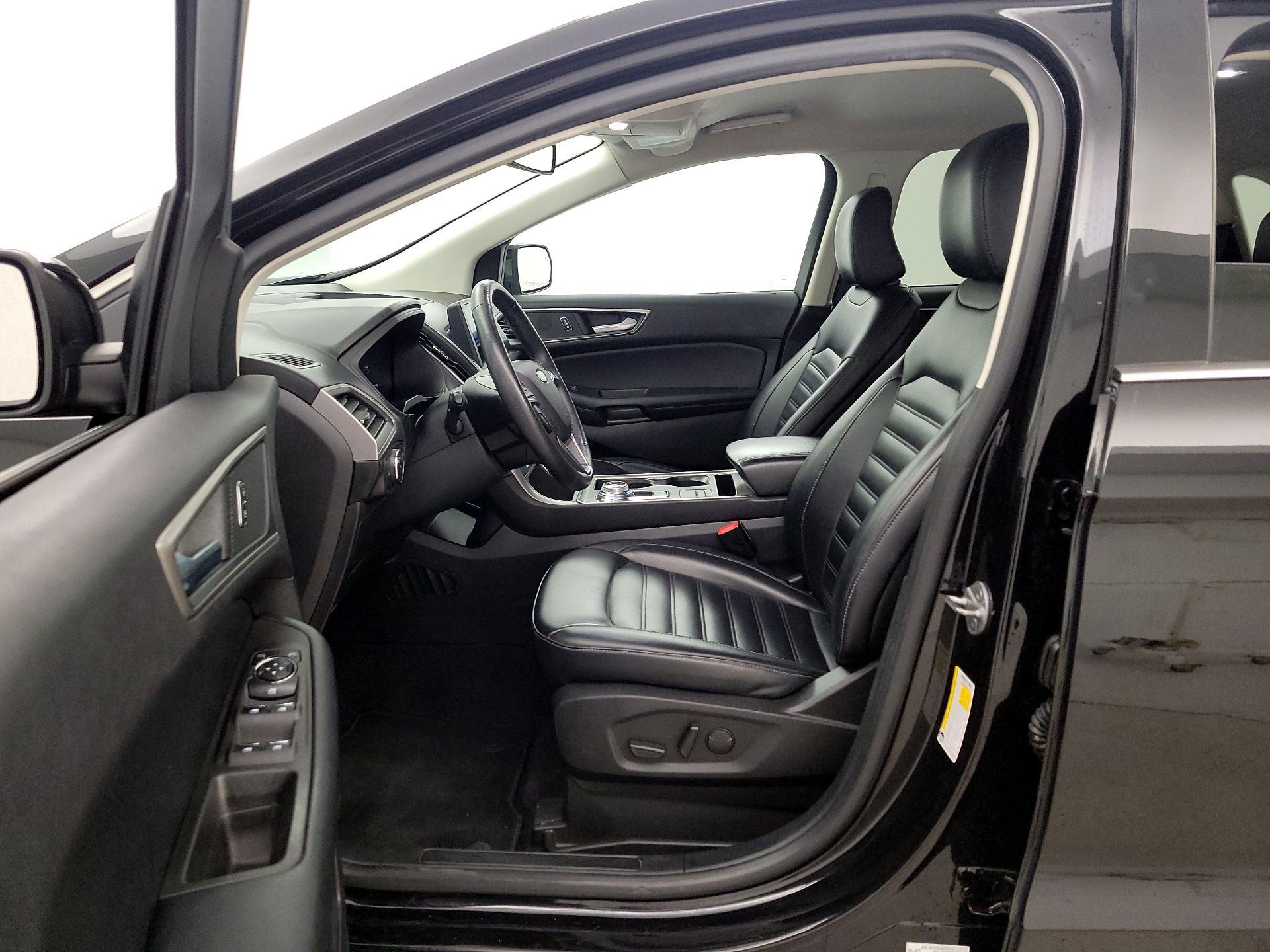 Thumbnail: 2022 Ford Edge - 11