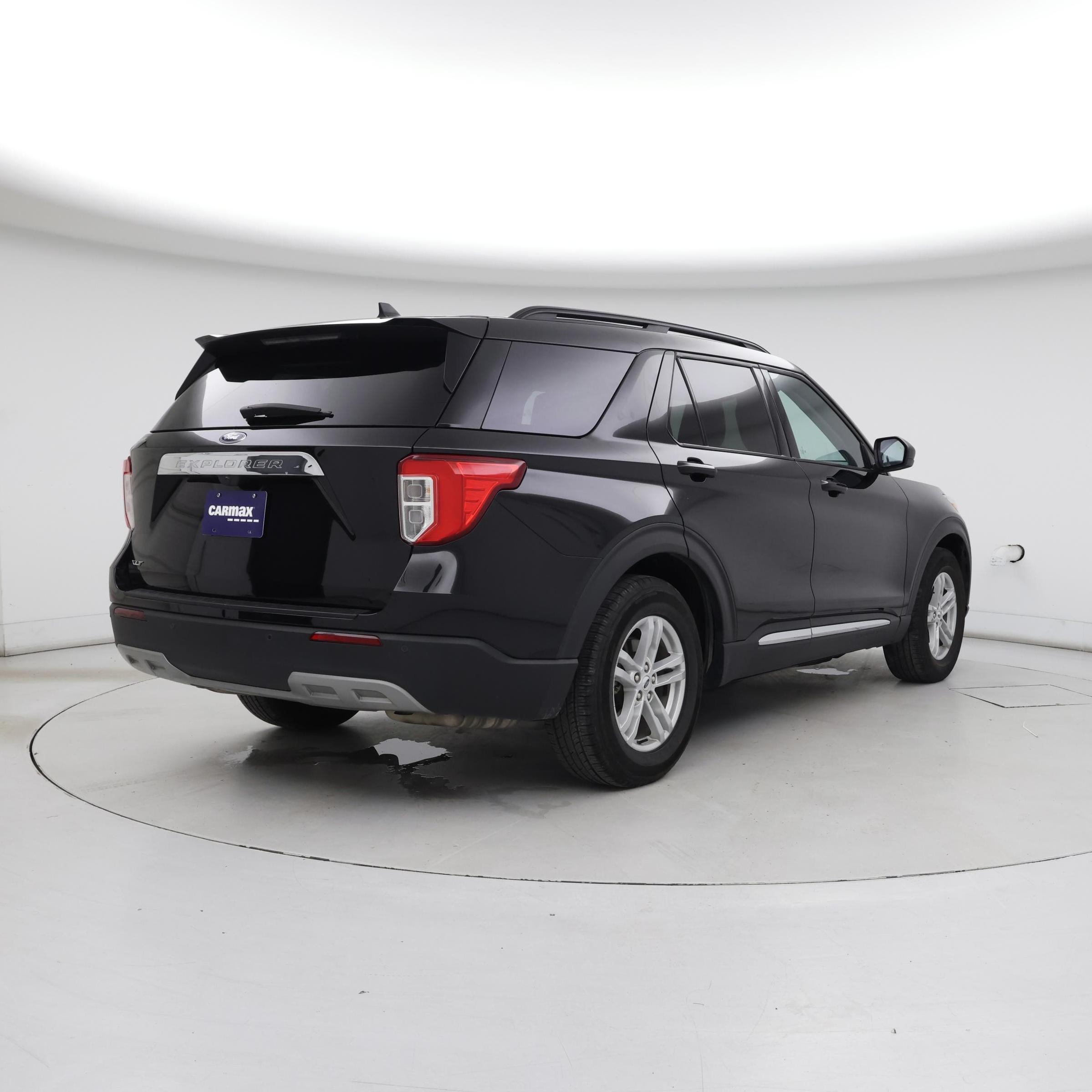 Thumbnail: 2024 Ford Explorer - 8