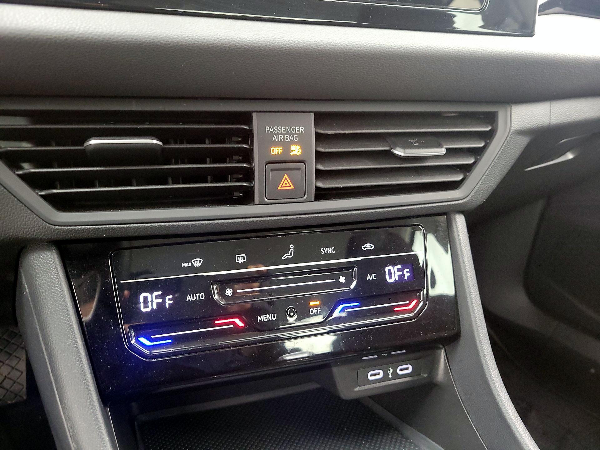 Thumbnail: 2025 Volkswagen Jetta - 16