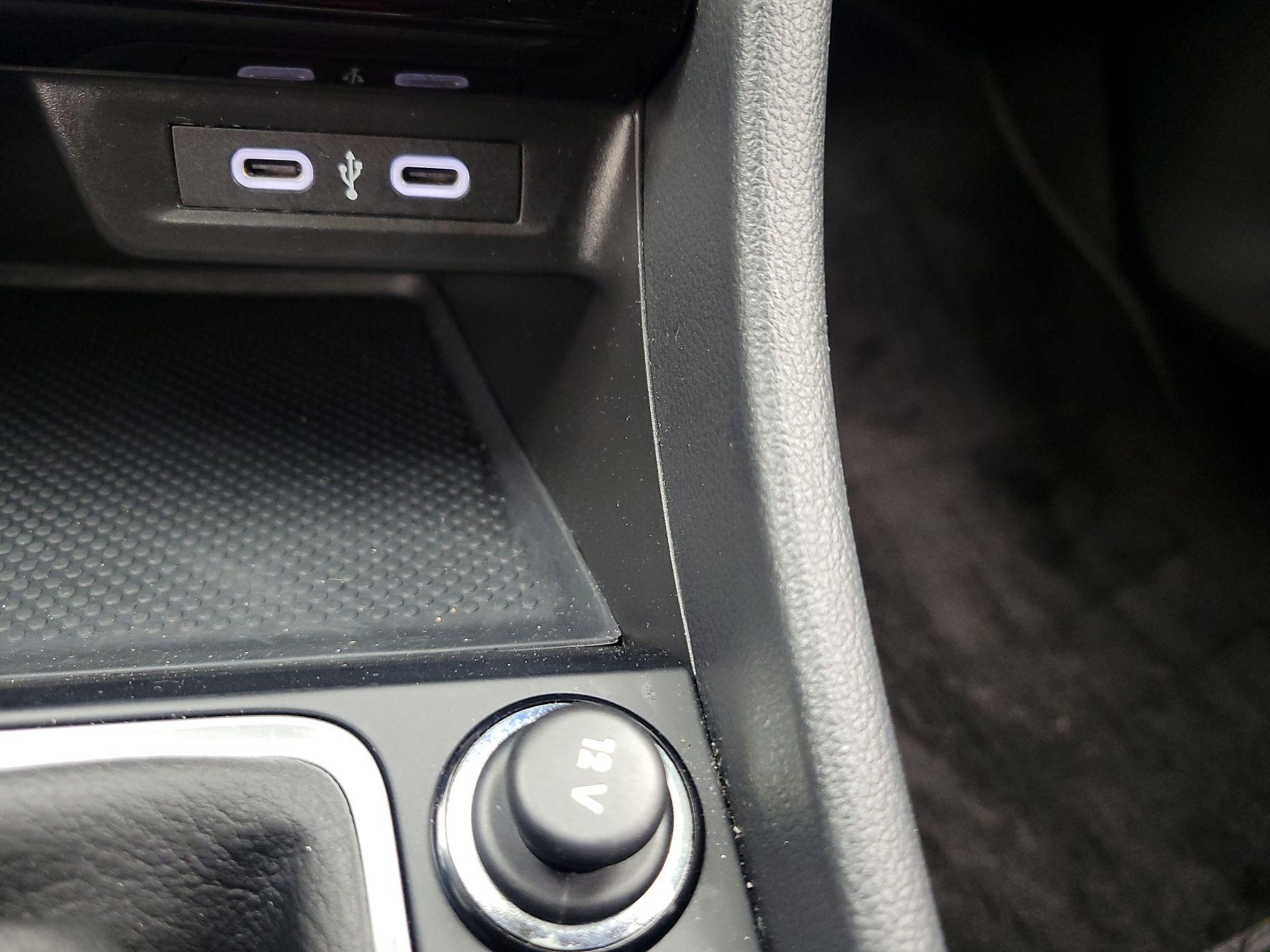 Thumbnail: 2025 Volkswagen Jetta - 18