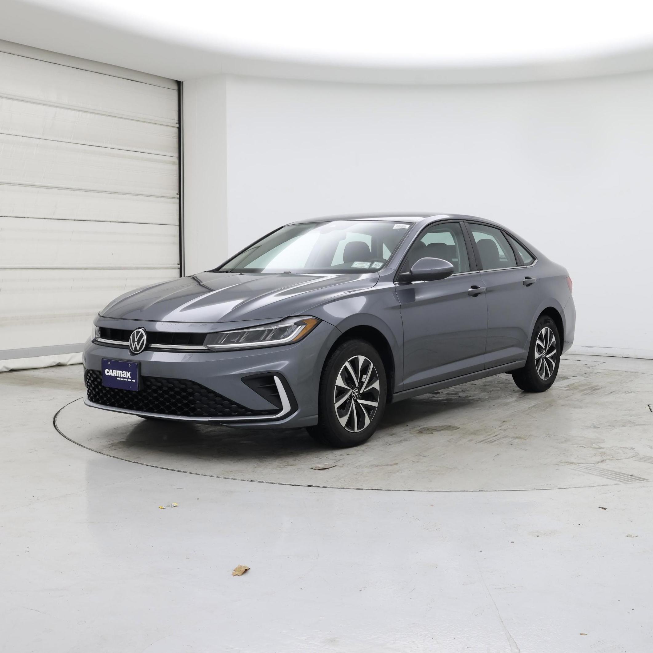 Thumbnail: 2025 Volkswagen Jetta - 4