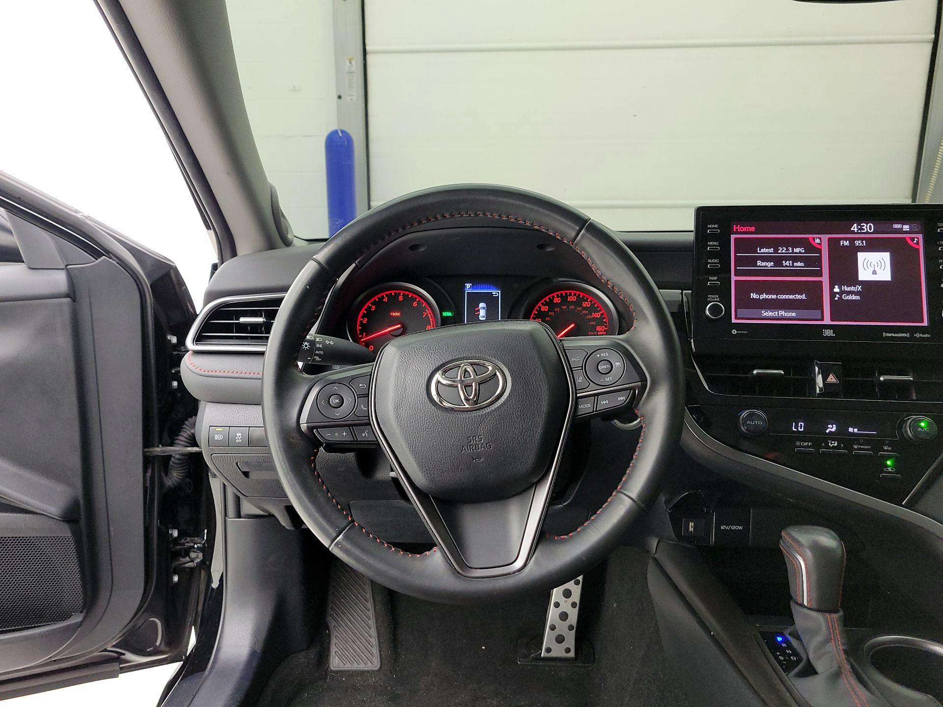 Thumbnail: 2023 Toyota Camry - 10