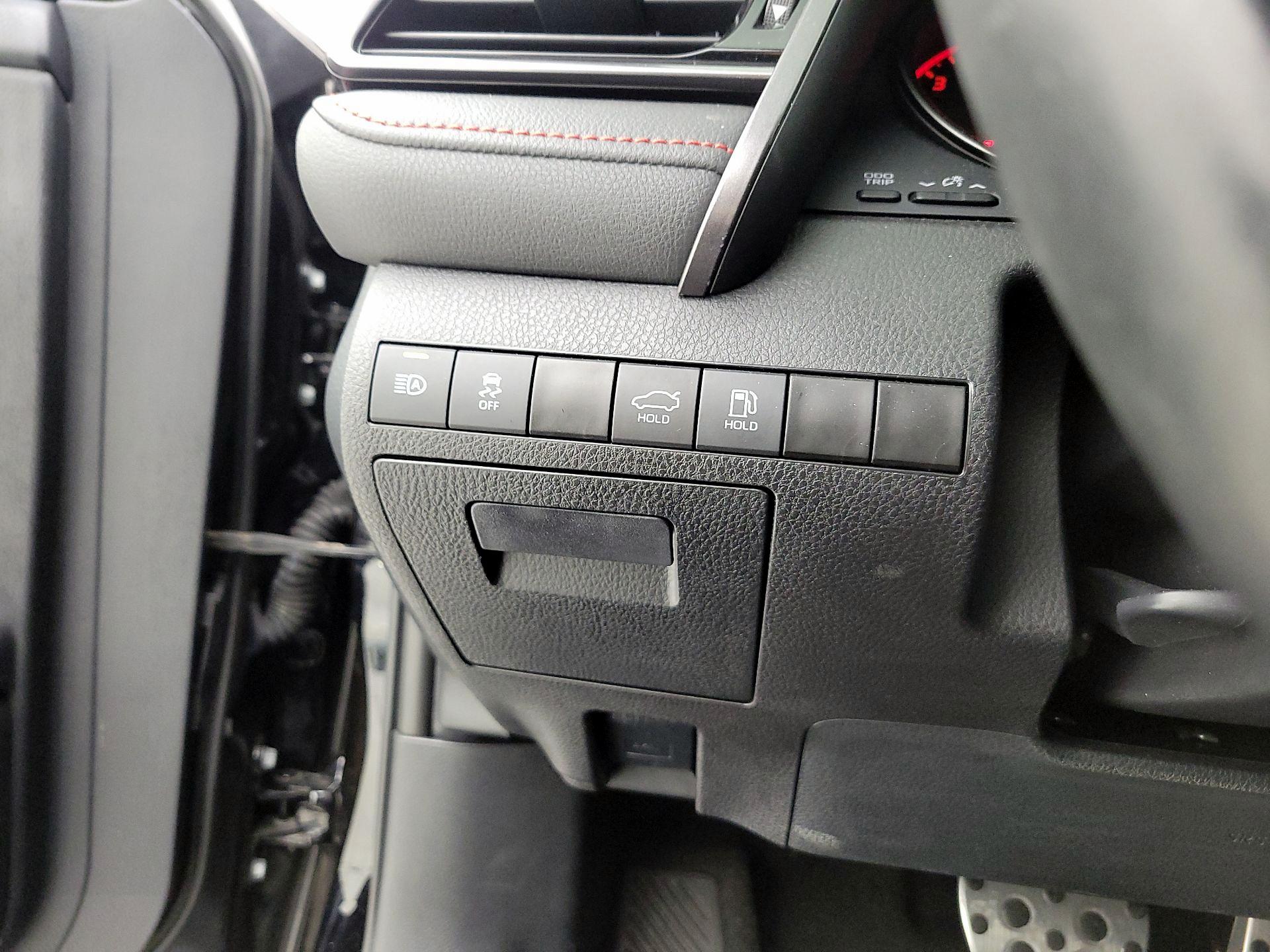 Thumbnail: 2023 Toyota Camry - 13