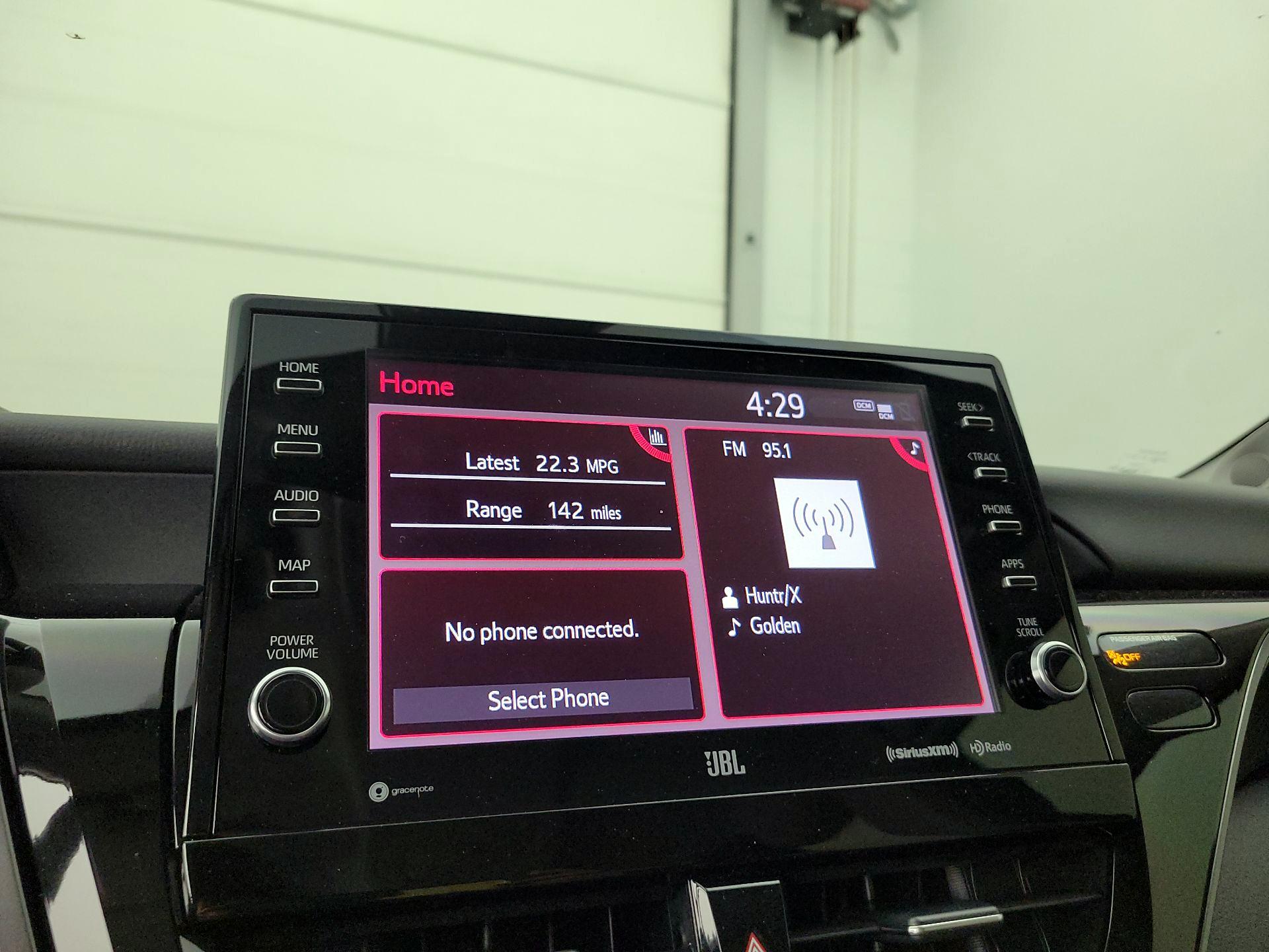 Thumbnail: 2023 Toyota Camry - 15