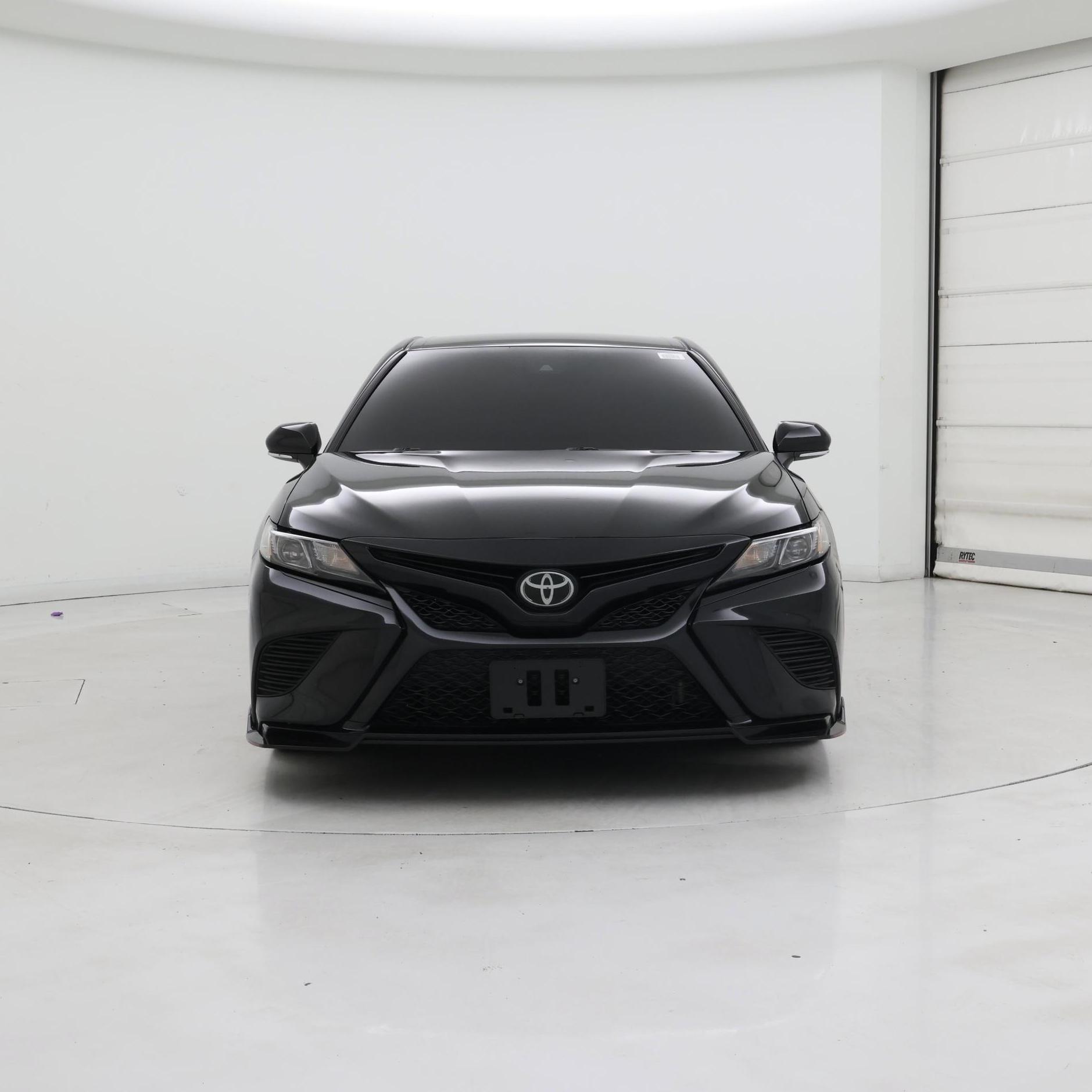 Thumbnail: 2023 Toyota Camry - 5