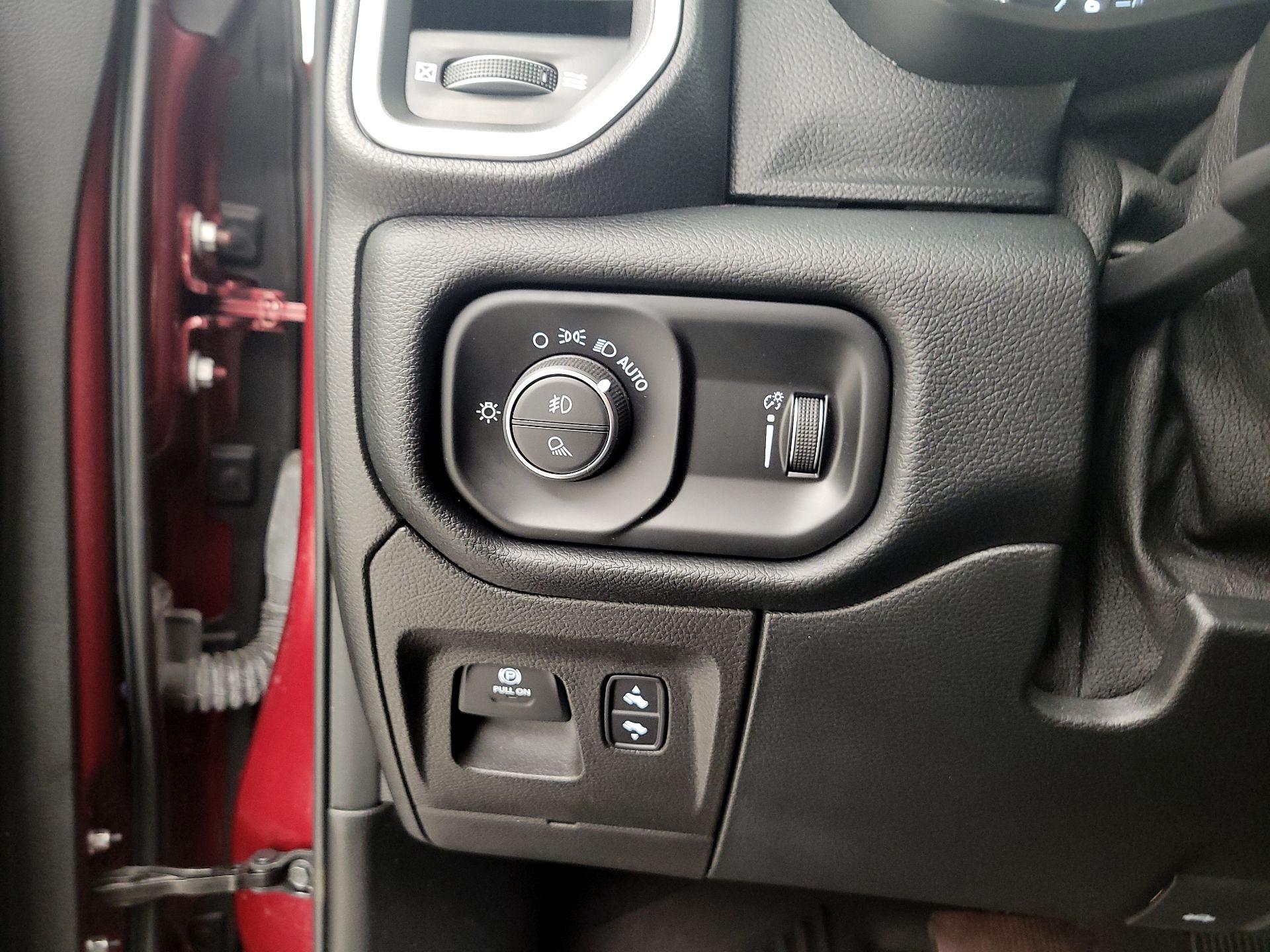 Thumbnail: 2021 RAM 1500 - 13