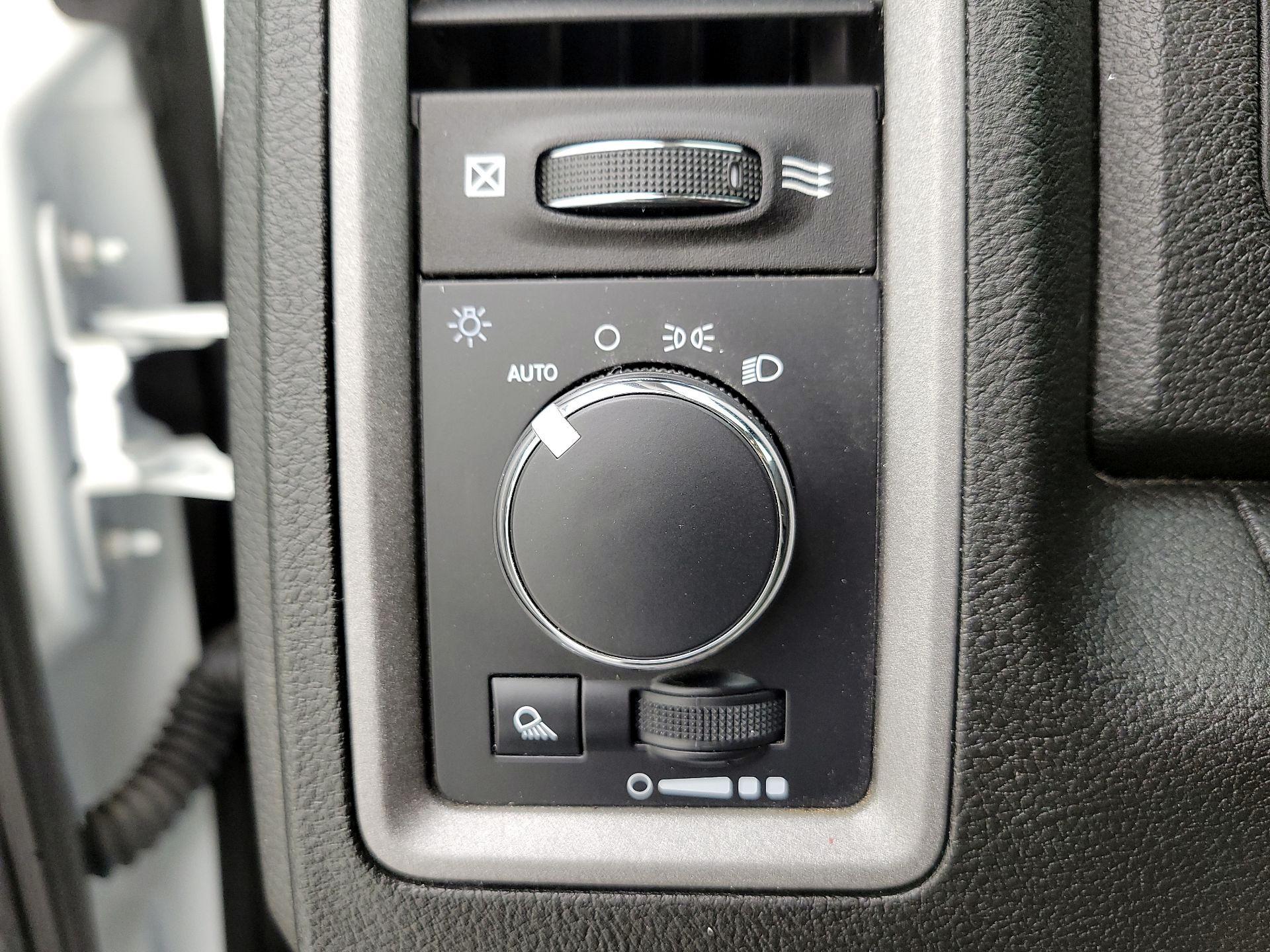 Thumbnail: 2022 RAM 1500 Classic - 13