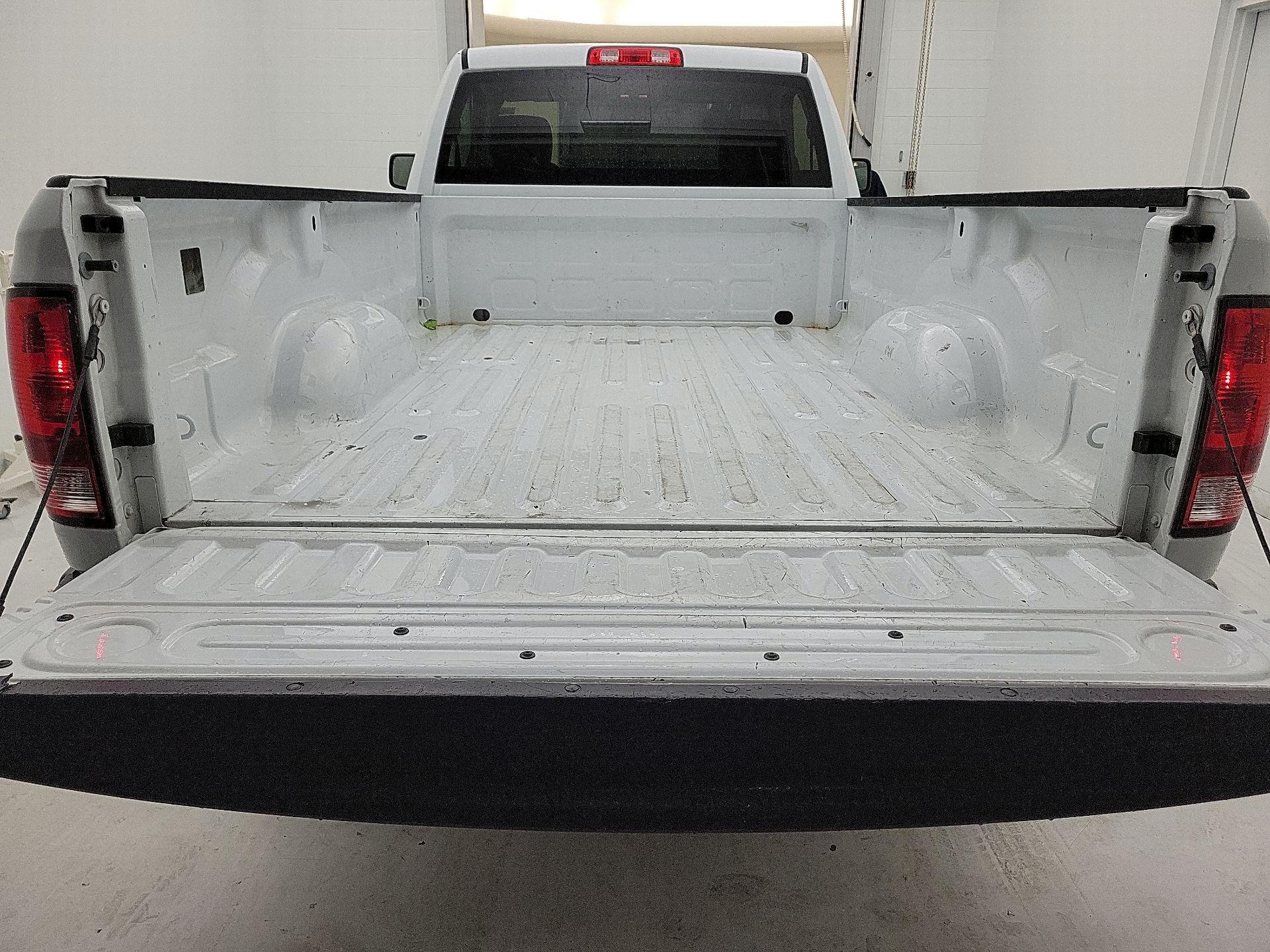 Thumbnail: 2022 RAM 1500 Classic - 19