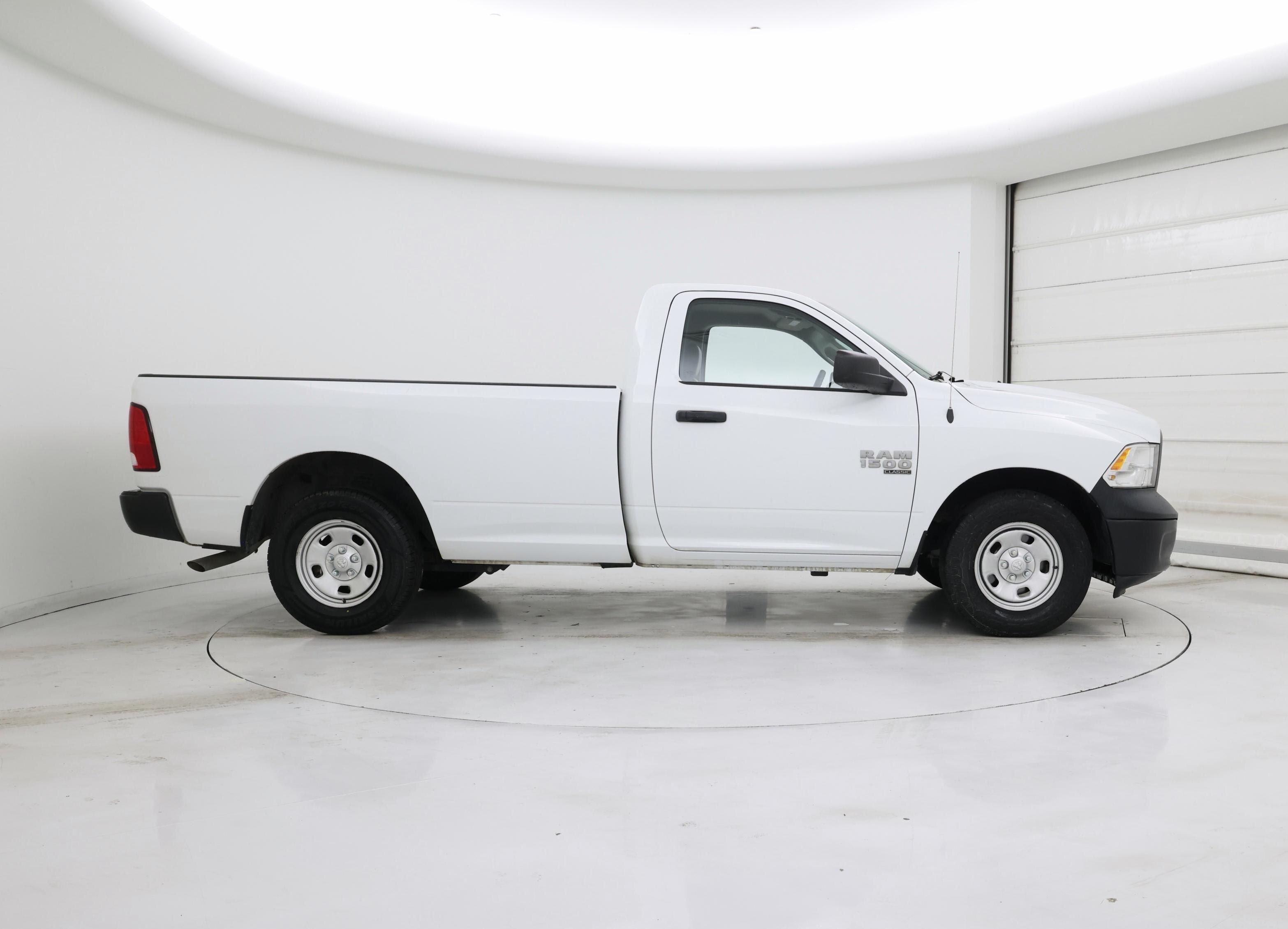 Thumbnail: 2022 RAM 1500 Classic - 7