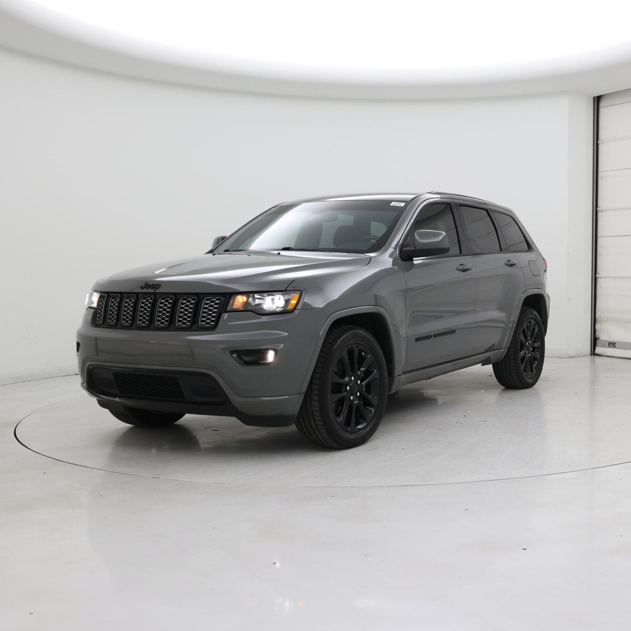 Thumbnail: 2021 Jeep Grand Cherokee - 4