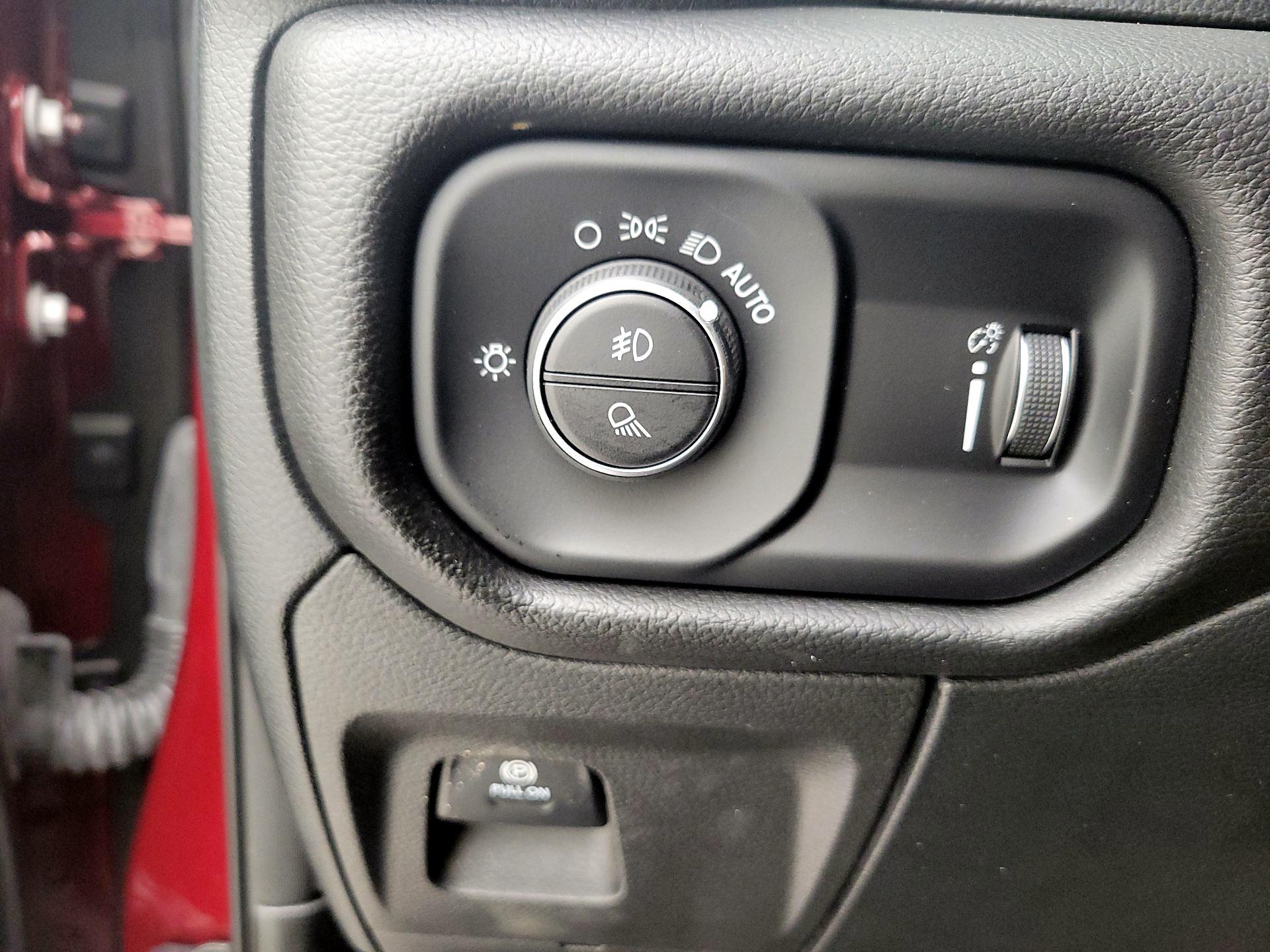 Thumbnail: 2023 RAM 1500 - 13