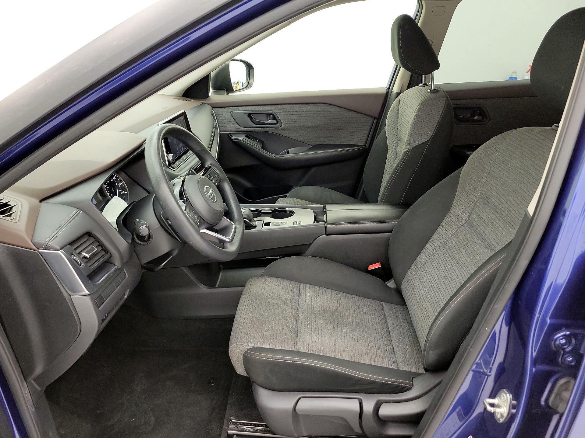 Thumbnail: 2021 Nissan Rogue - 11