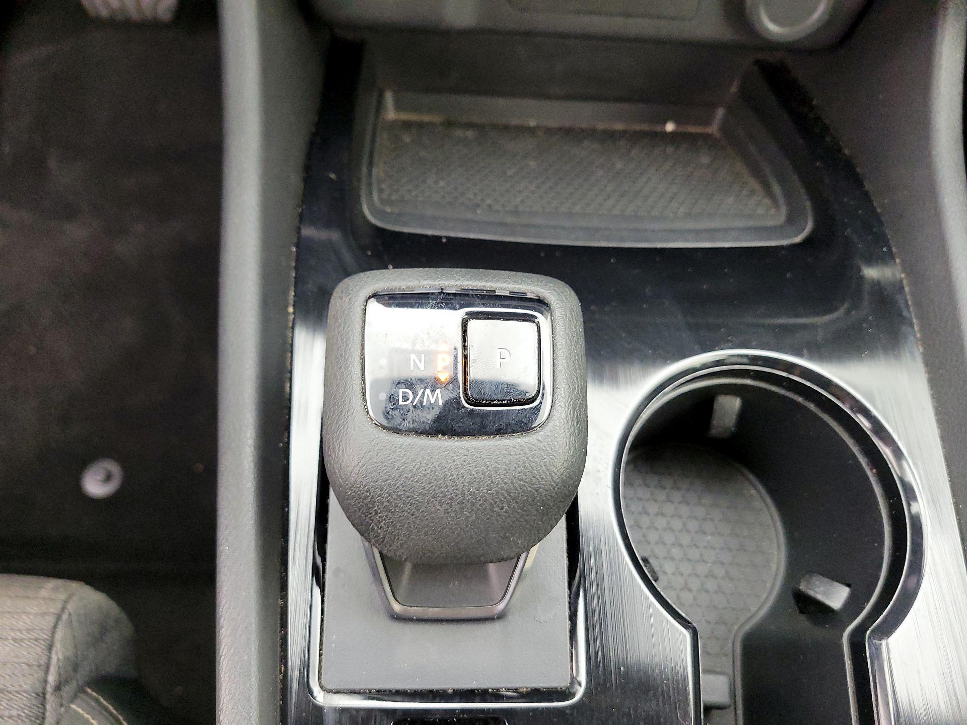 Thumbnail: 2021 Nissan Rogue - 17