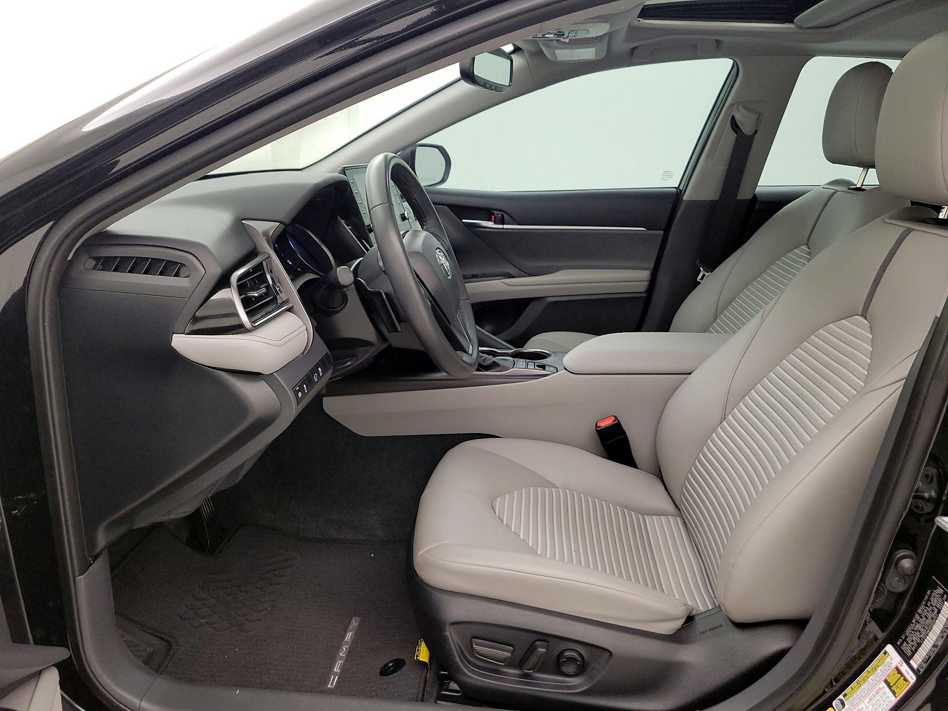 Thumbnail: 2023 Toyota Camry - 11