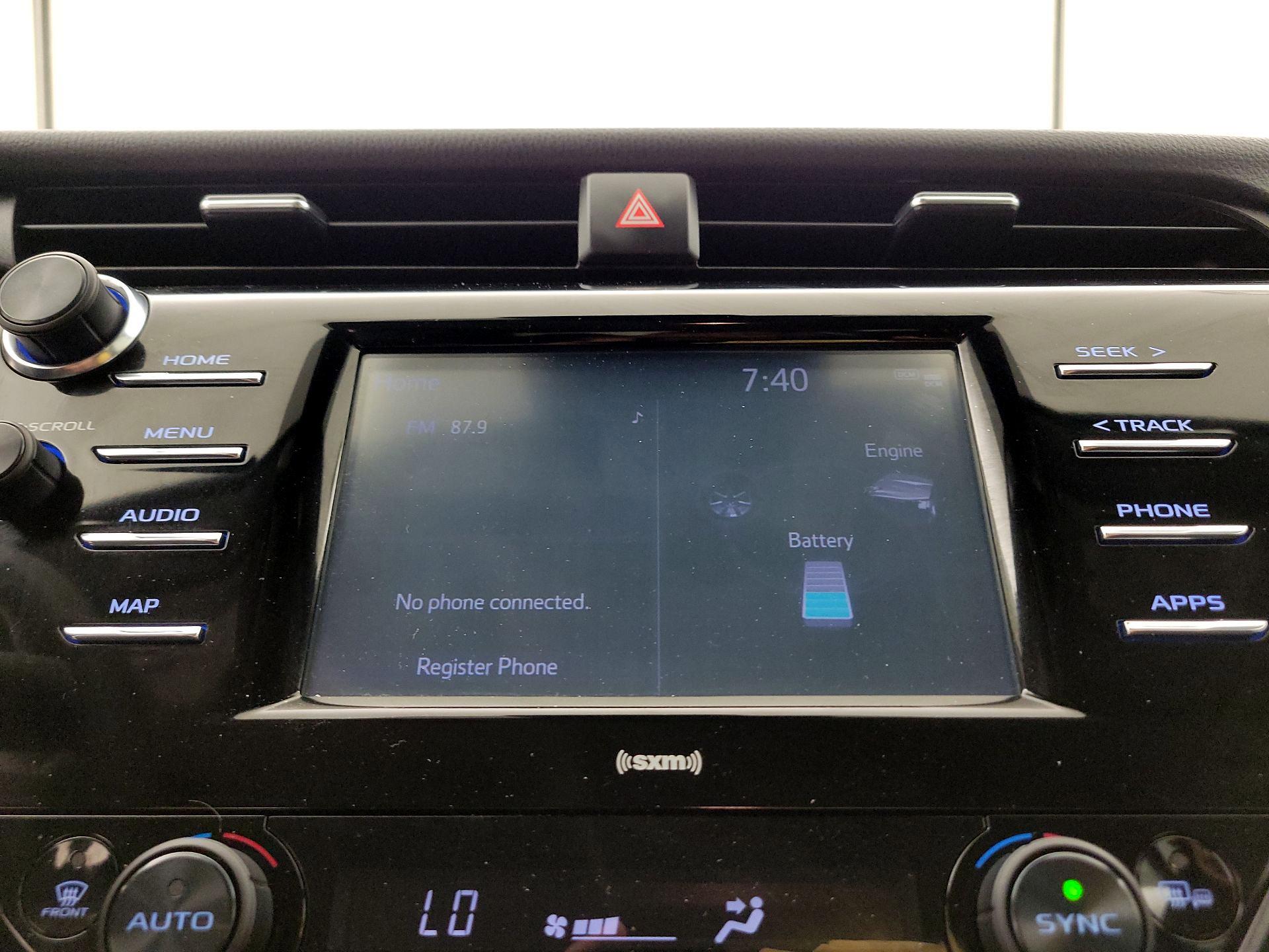 Thumbnail: 2020 Toyota Camry - 15