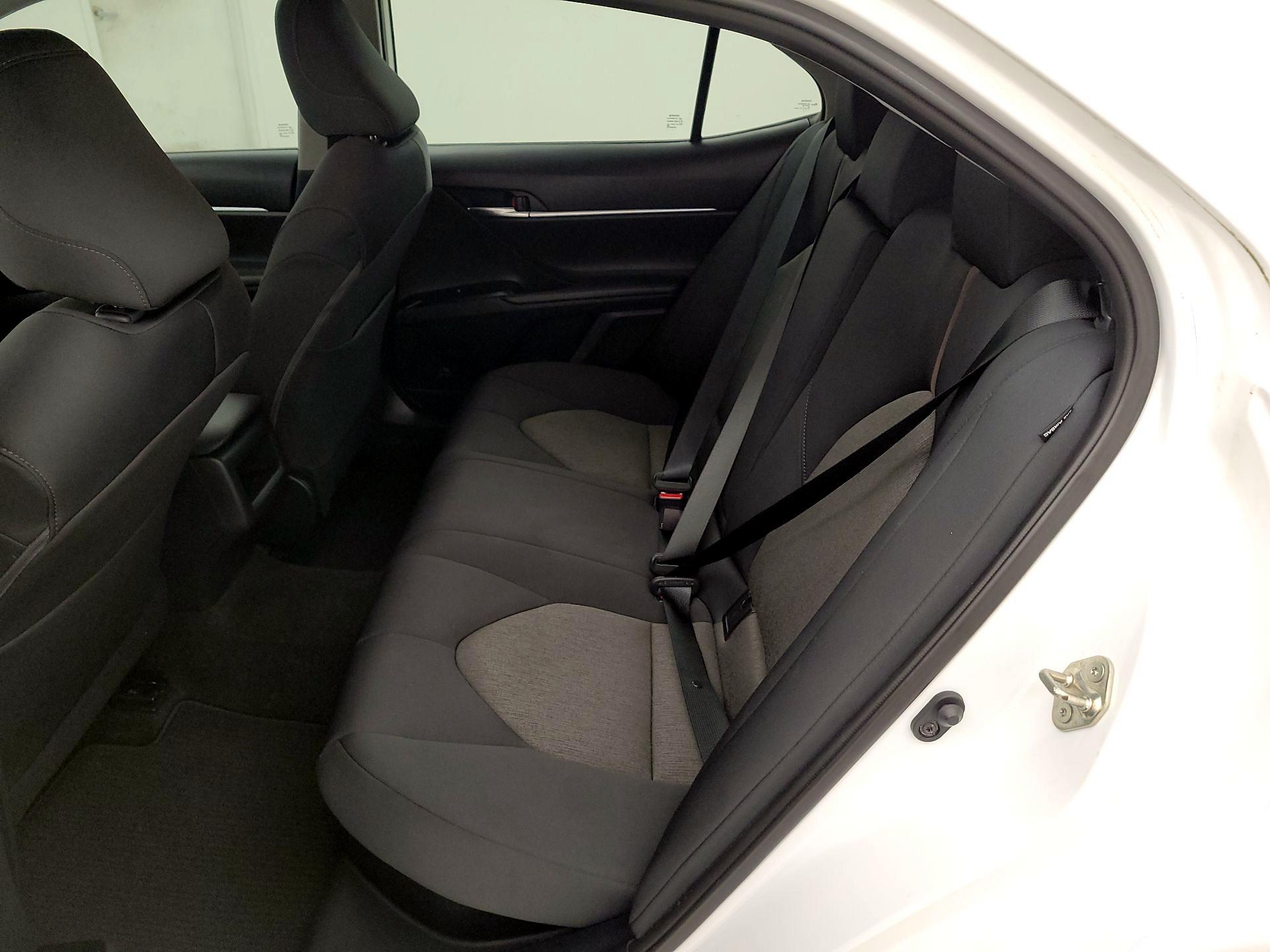 Thumbnail: 2020 Toyota Camry - 19