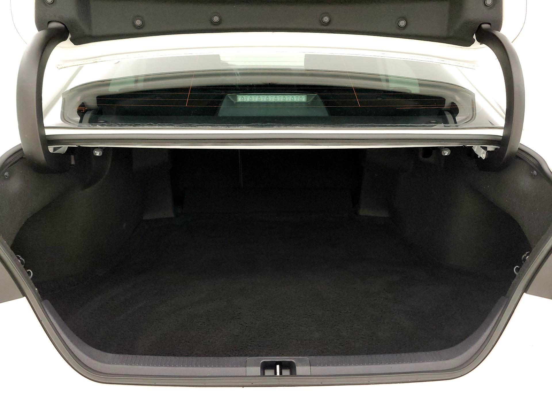 Thumbnail: 2020 Toyota Camry - 20