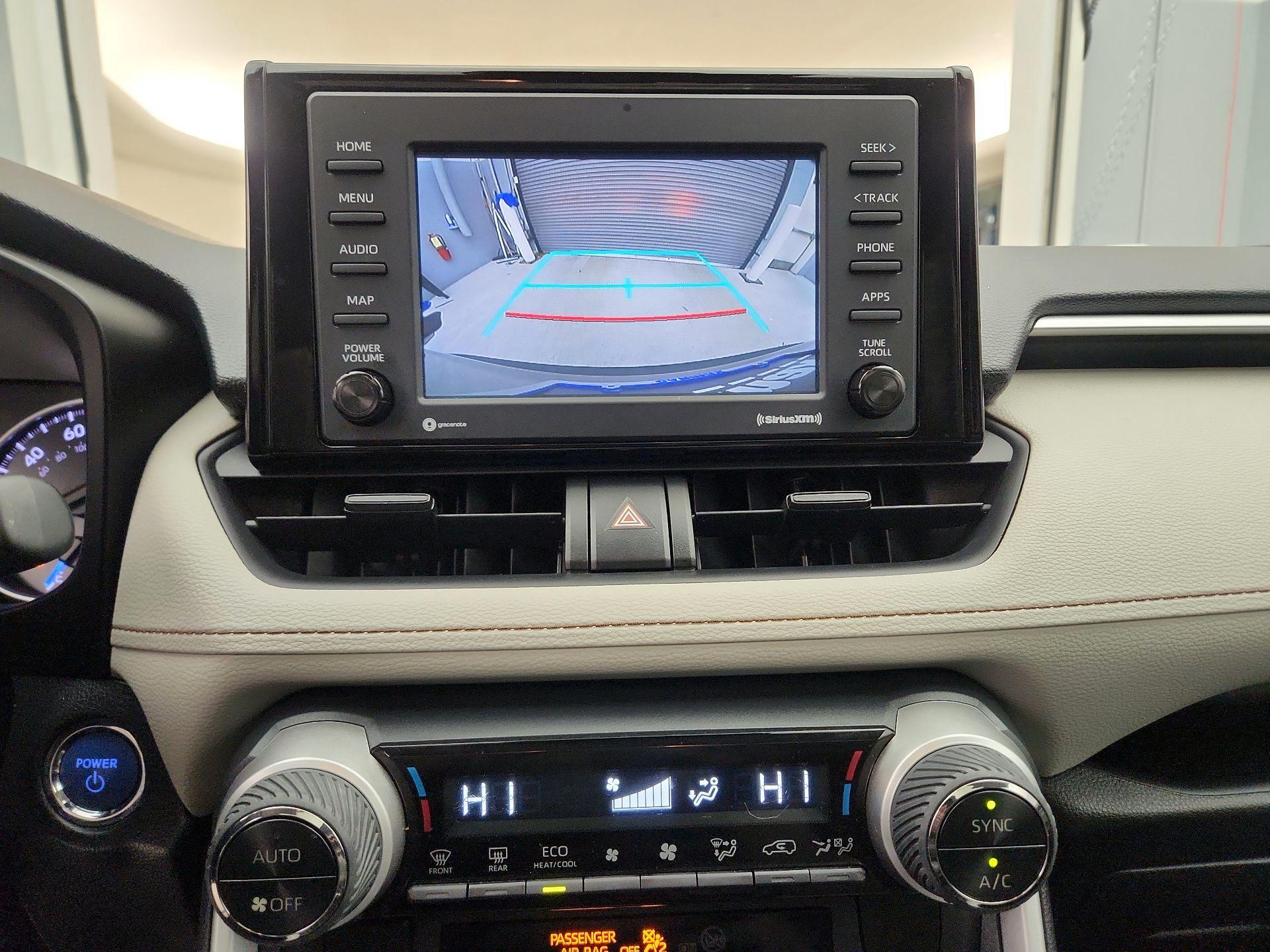 Thumbnail: 2020 Toyota RAV4 - 14