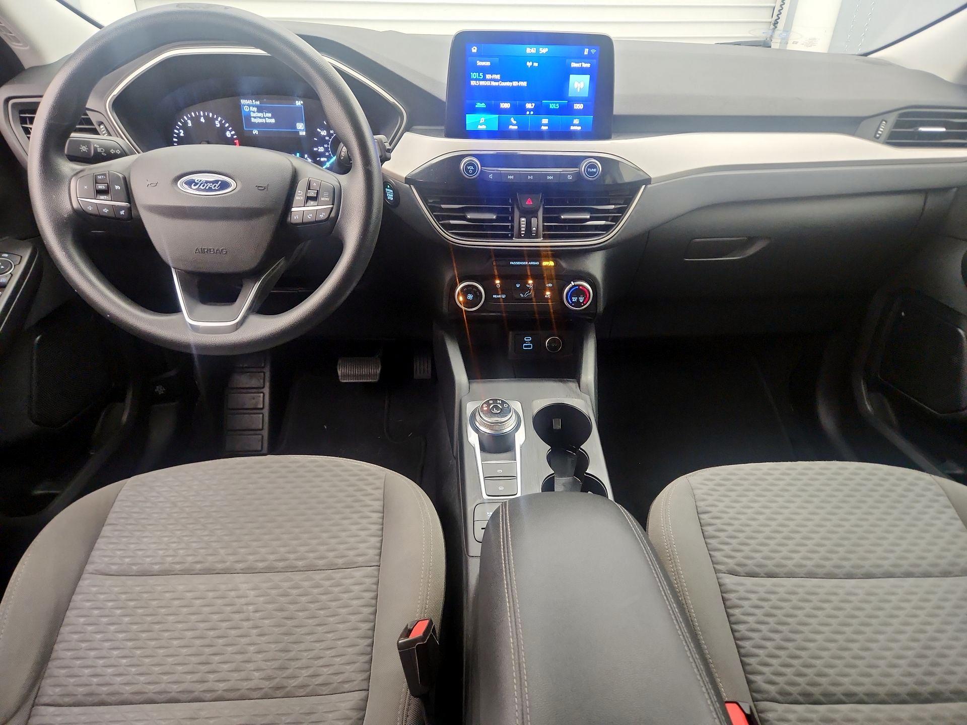 Thumbnail: 2021 Ford Escape - 9