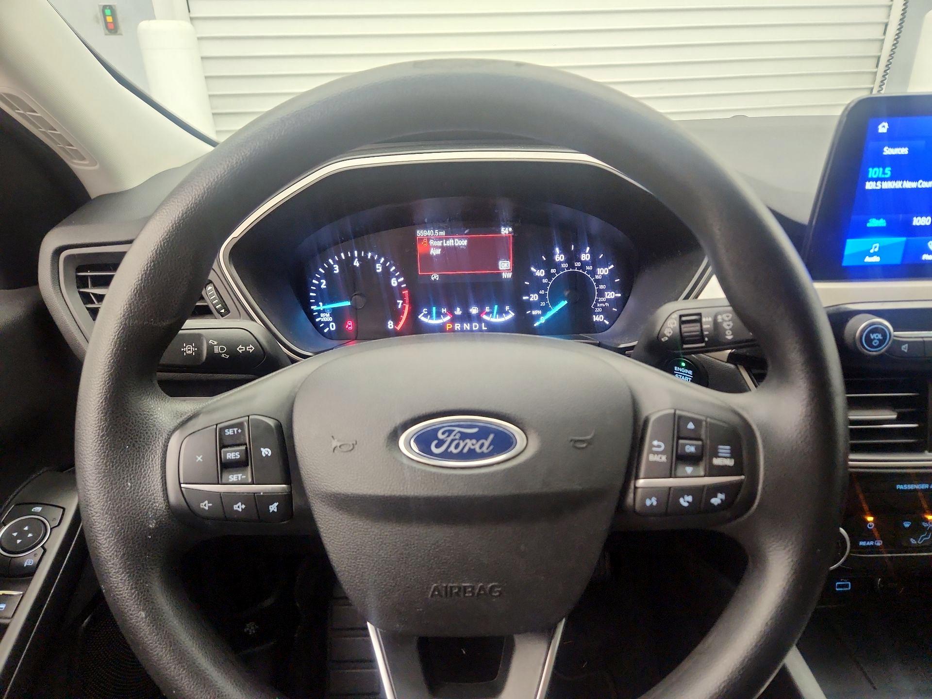 Thumbnail: 2021 Ford Escape - 10