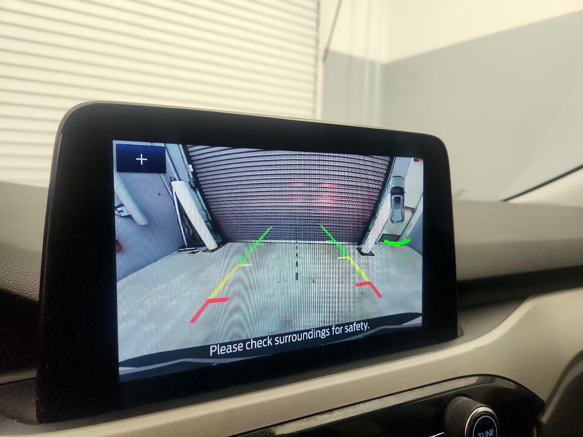 Thumbnail: 2021 Ford Escape - 14