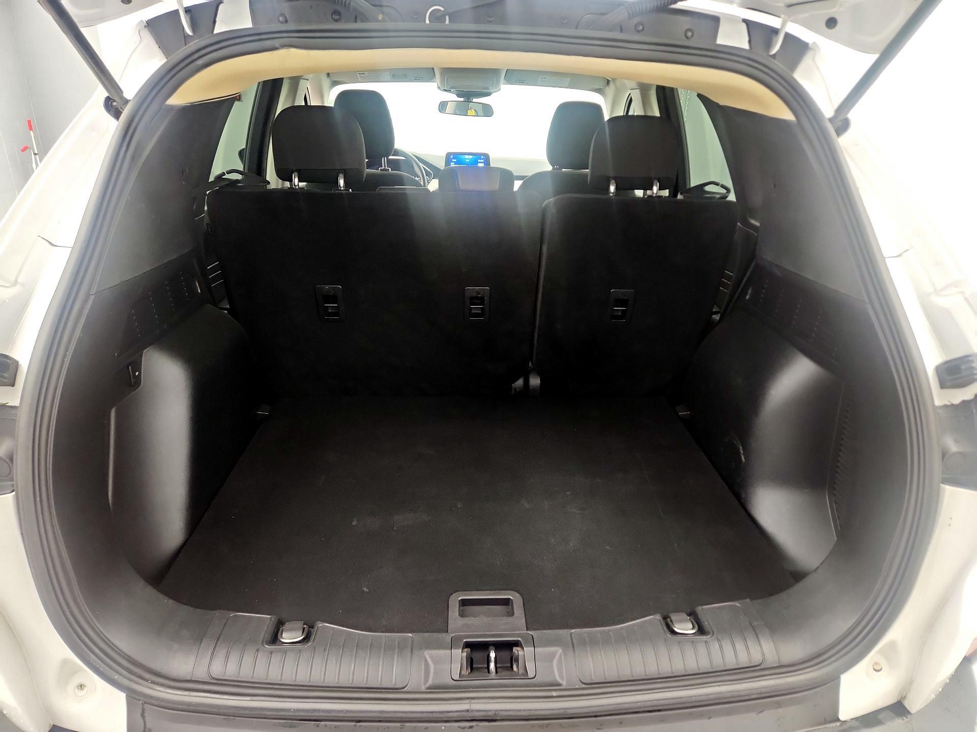 Thumbnail: 2021 Ford Escape - 20