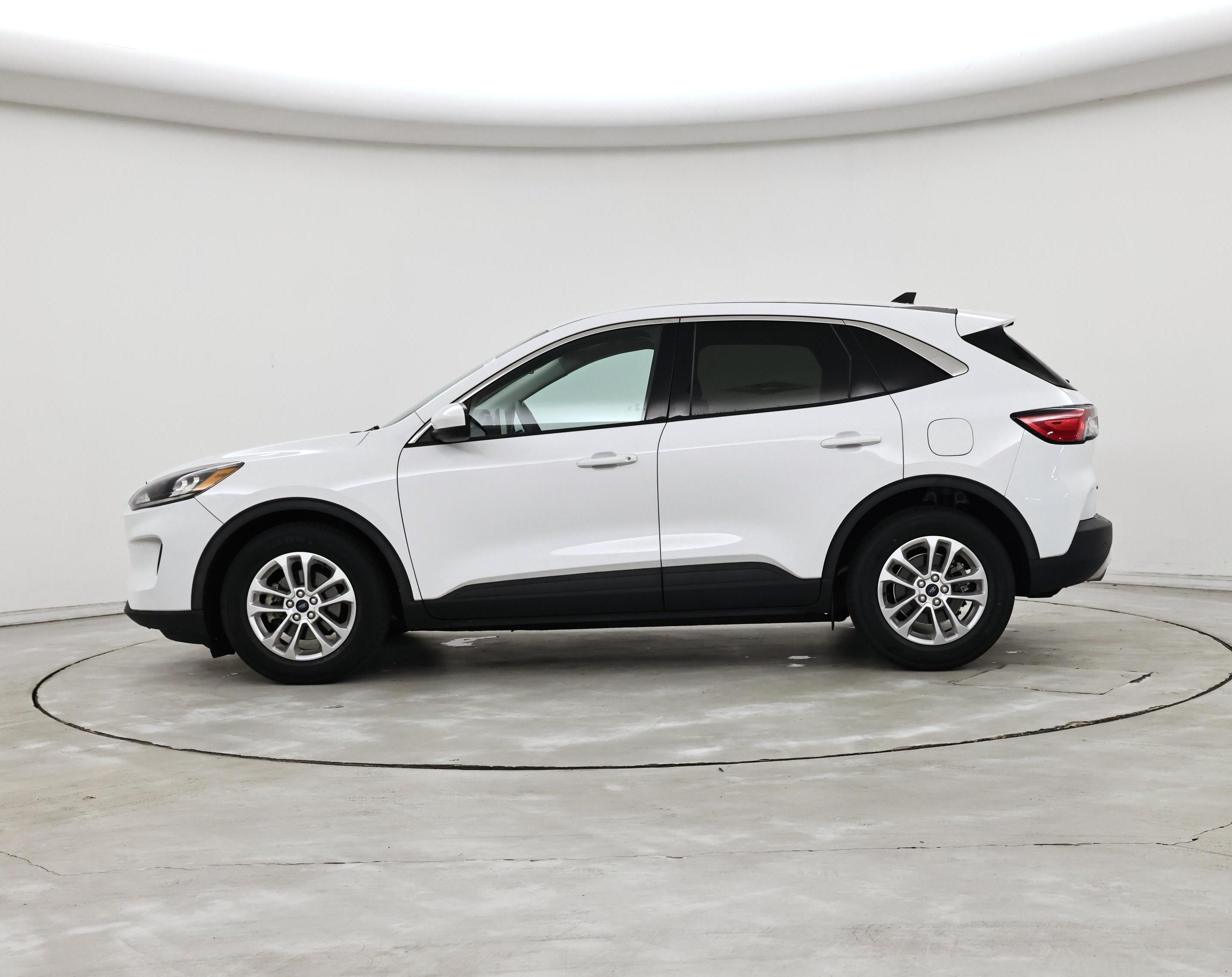 Thumbnail: 2021 Ford Escape - 3